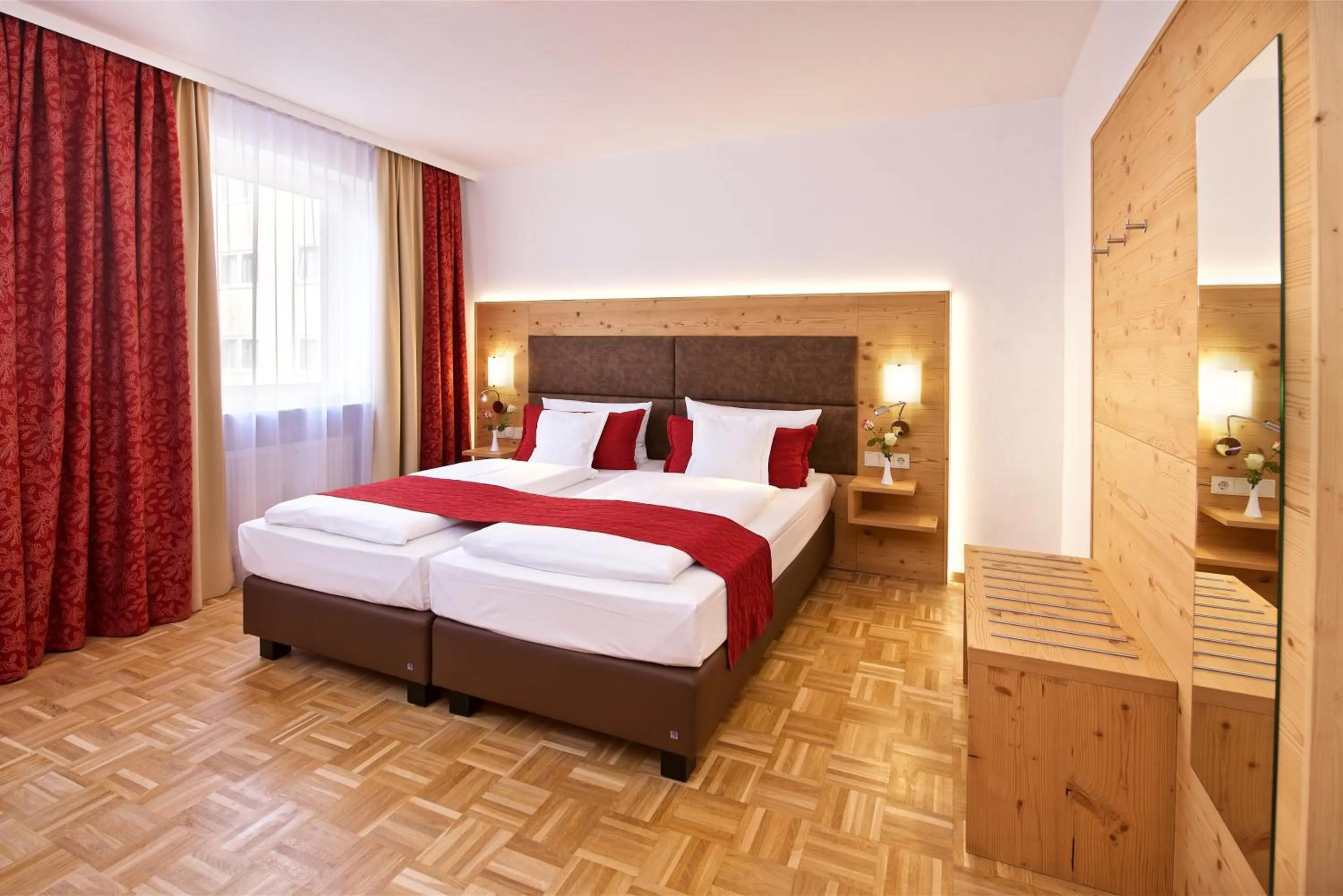 Photo of the whole room, Bed in Park Hotel Laim Serviced Apartments