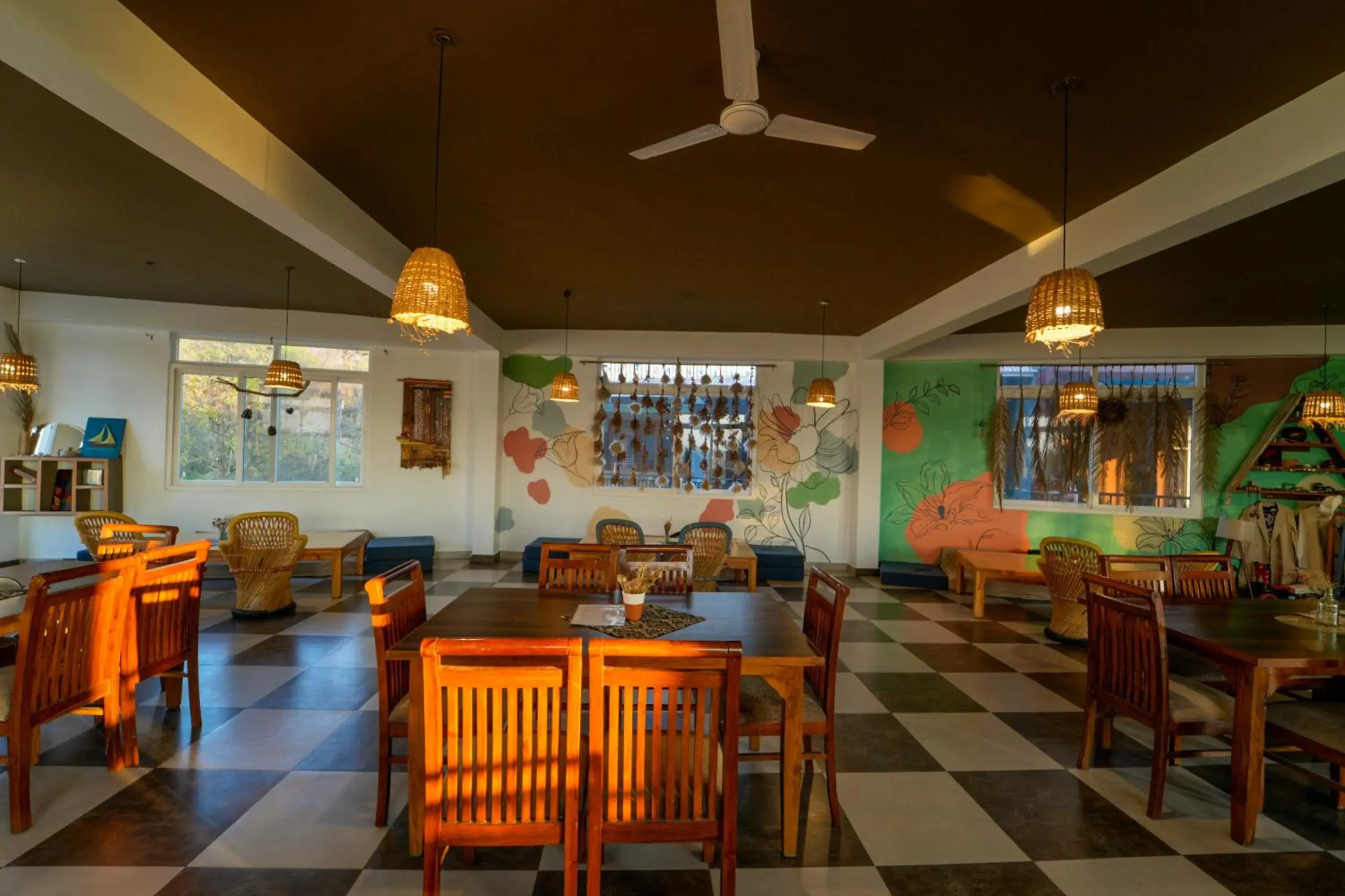 Restaurant/places to eat in Chokling ArtHouse - The Treasure of Himalayas Restaurant/places to eat in Chokling ArtHouse - The Treasure of Himalayas