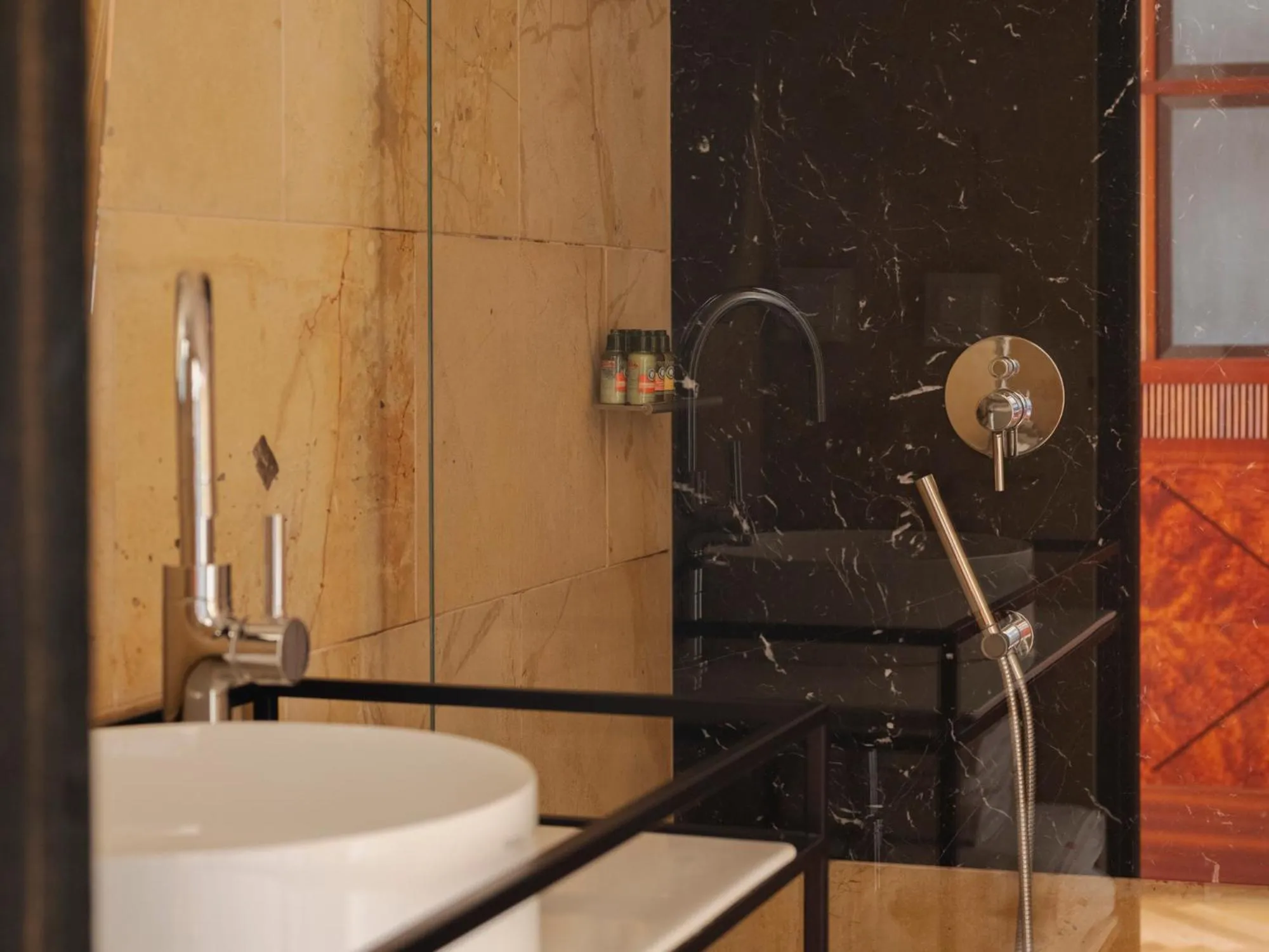 Bathroom in Hotel Pod Różą