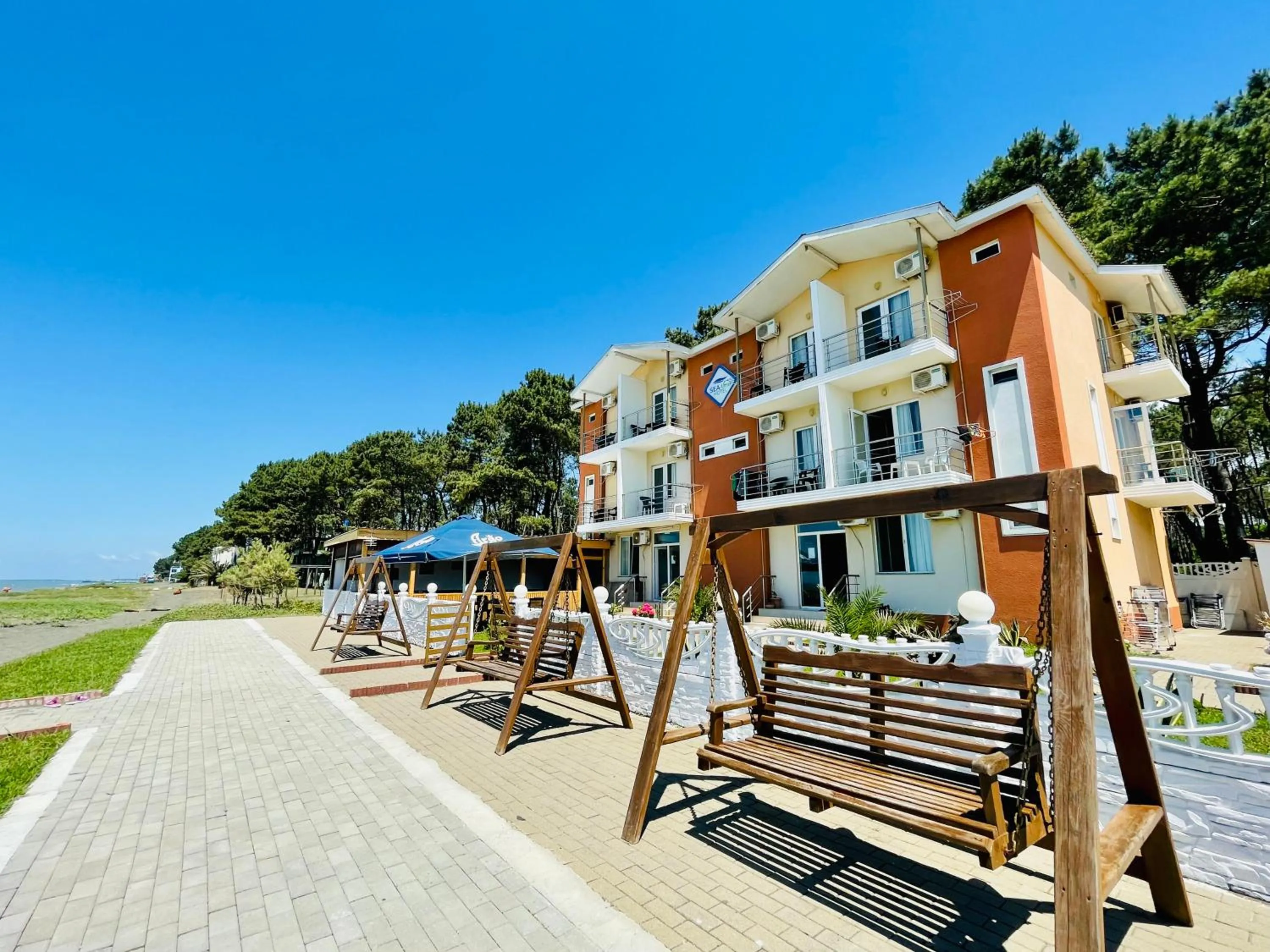 Sea Line Hotel