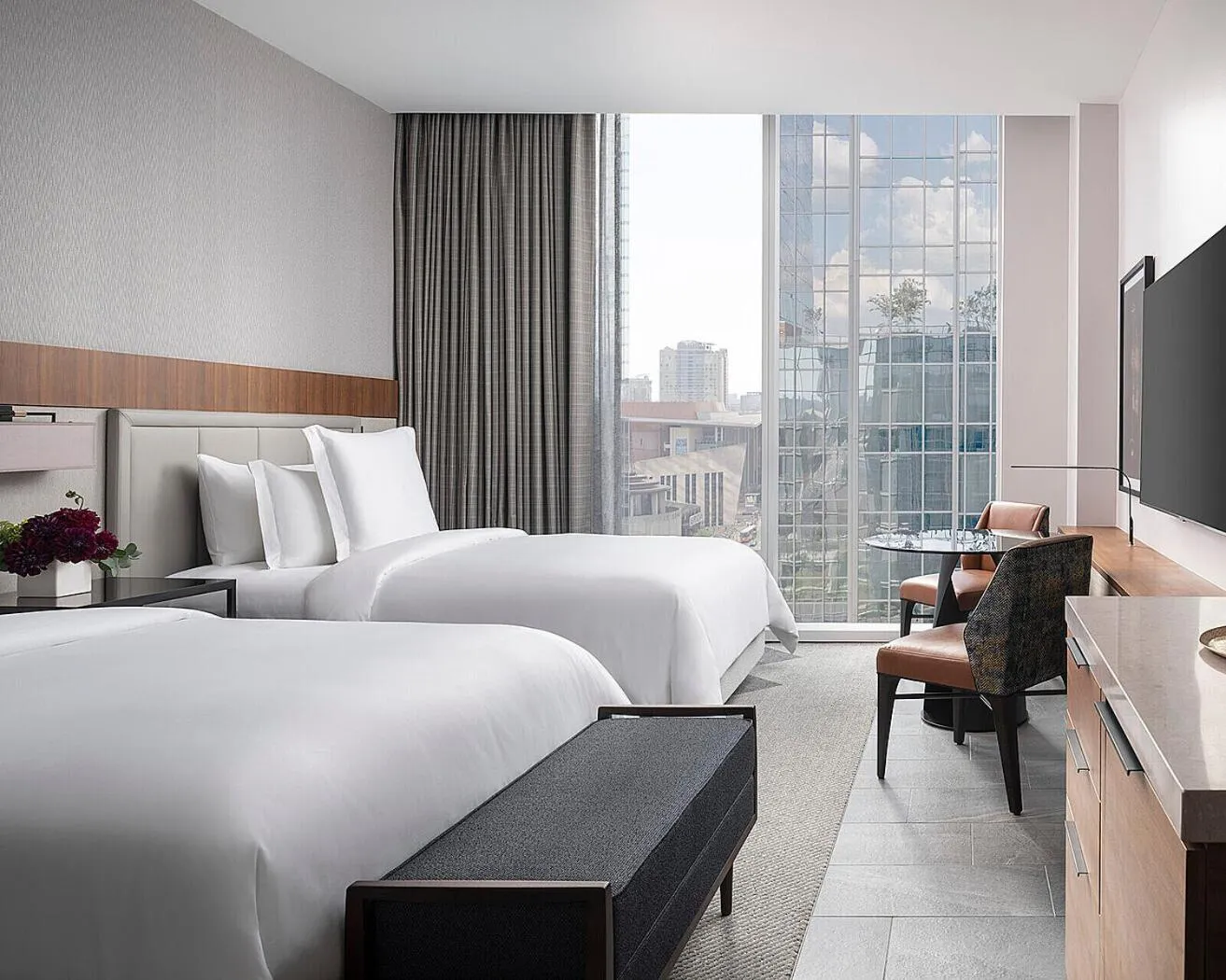 Bedroom, Bed in Four Seasons Hotel Nashville