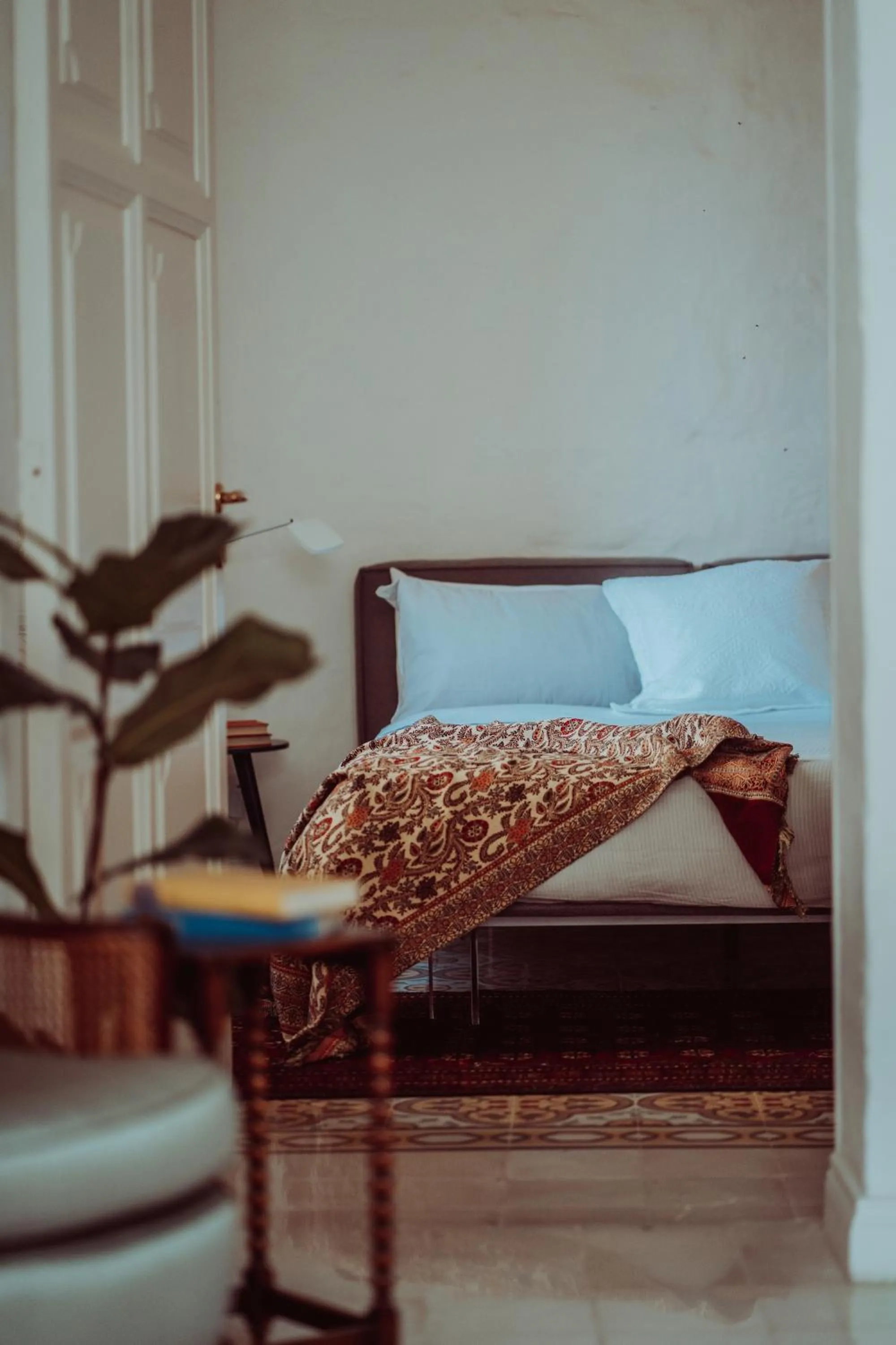 Bed in Santa Margerita Palazzino Apartment