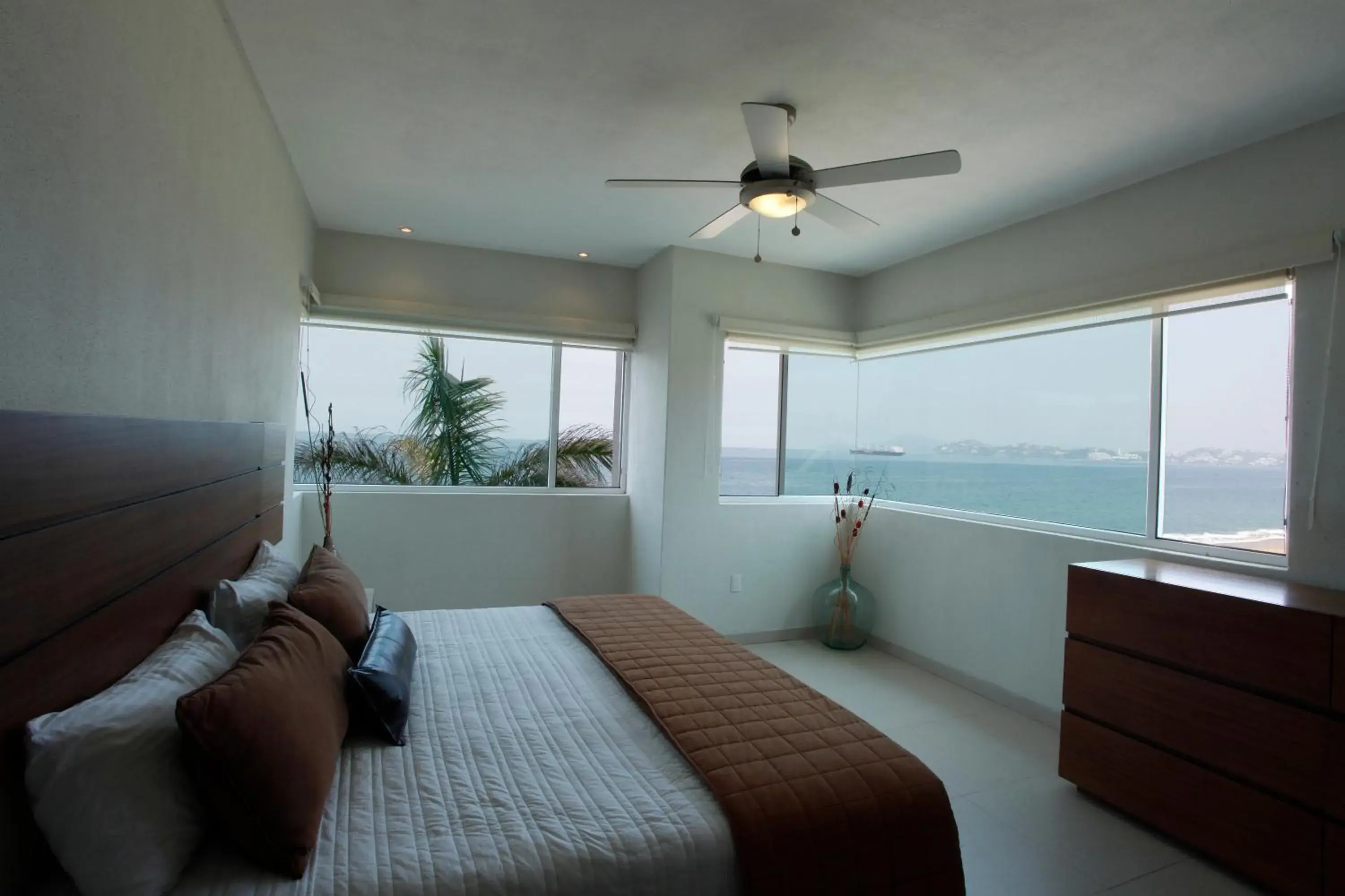 Two-Bedroom Apartment with Sea View - Ocean in Condominio Marlica Two-Bedroom Apartment with Sea View - Ocean in Condominio Marlica
