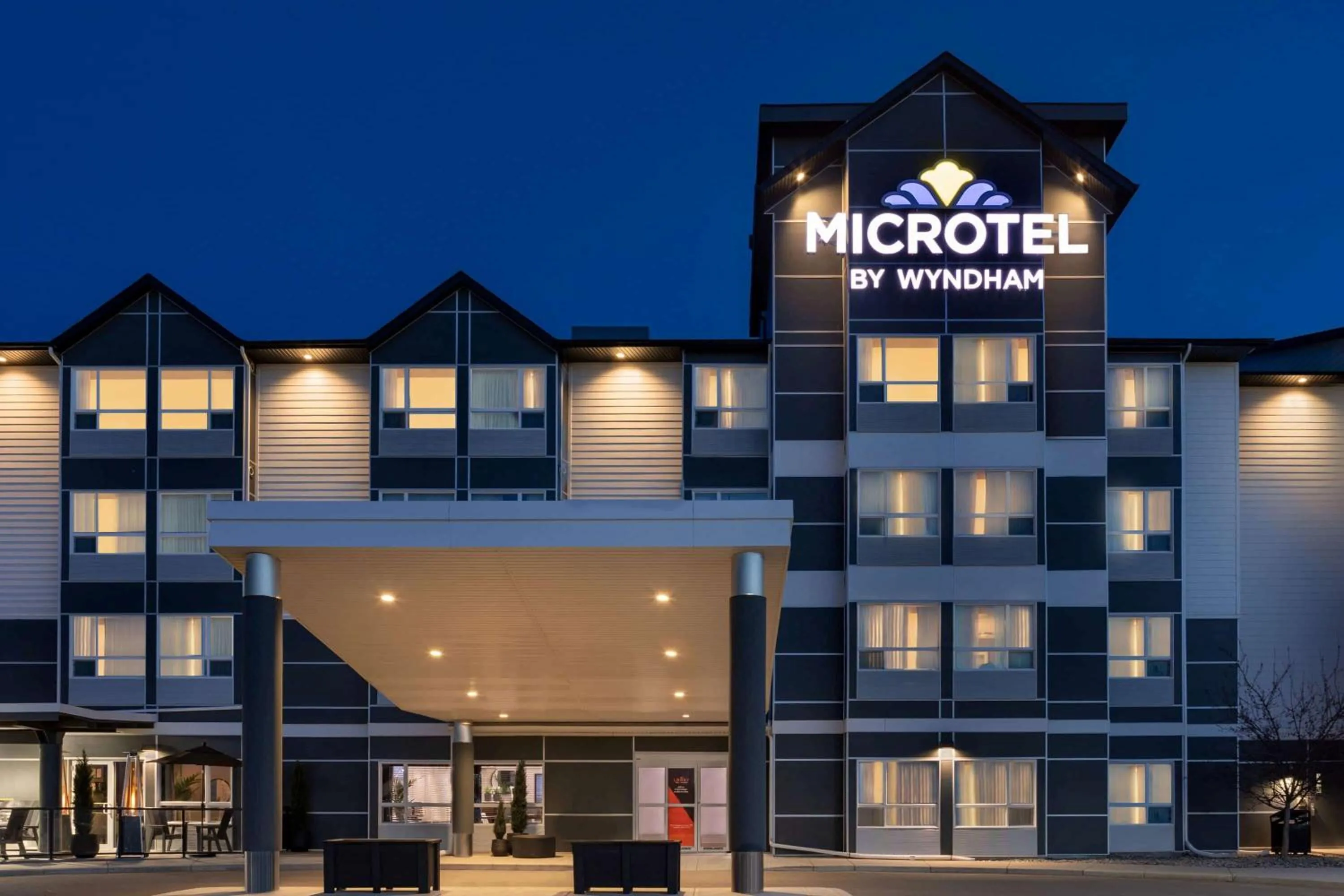 Property building in Microtel Inn and Suites by Wyndham Weyburn