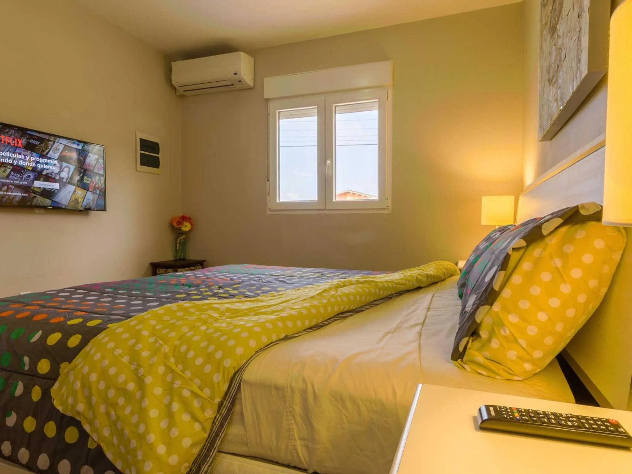 Bedroom, Bed in Golden Villas