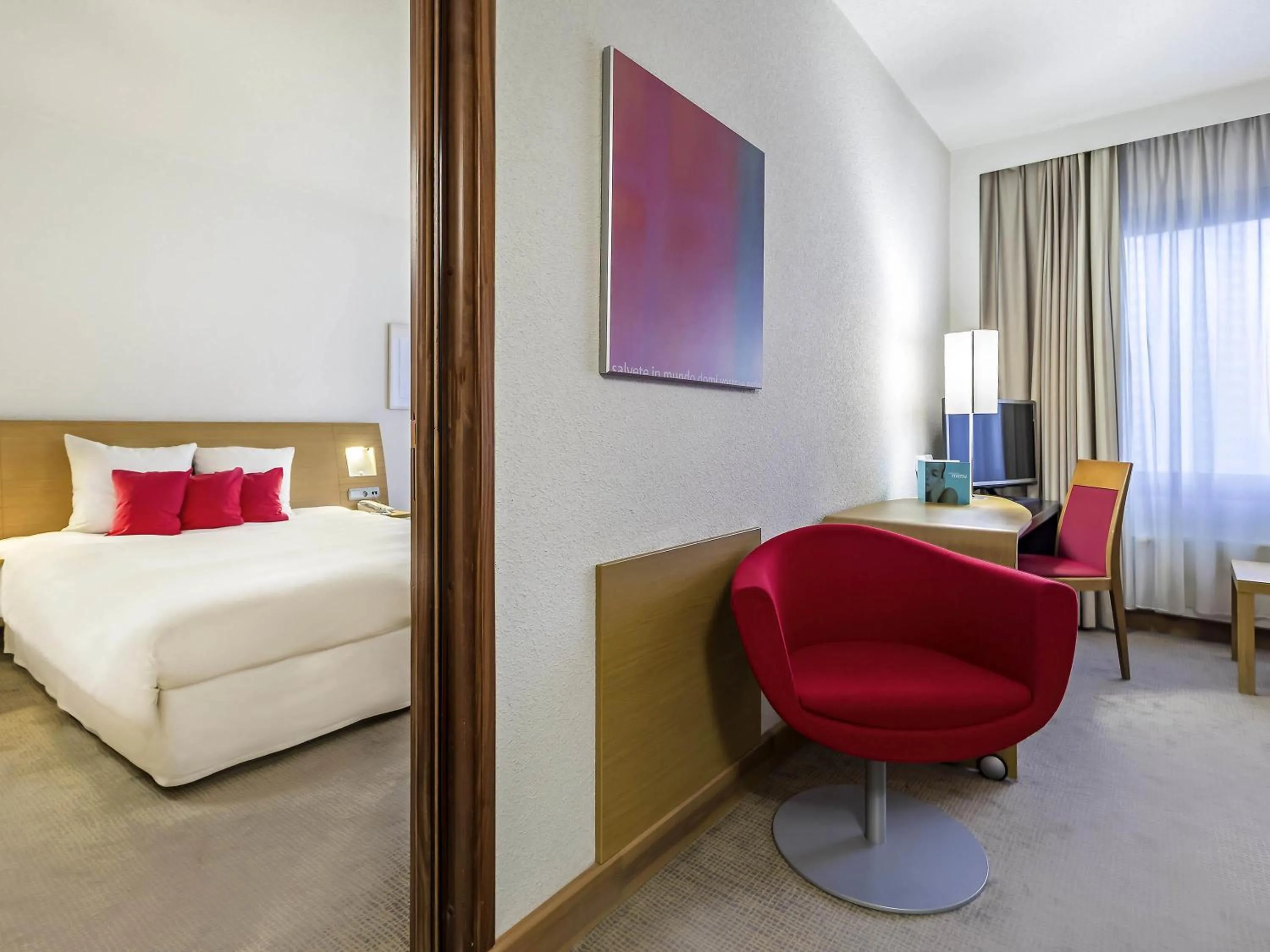 Bedroom, Bed in Novotel Katowice Centrum