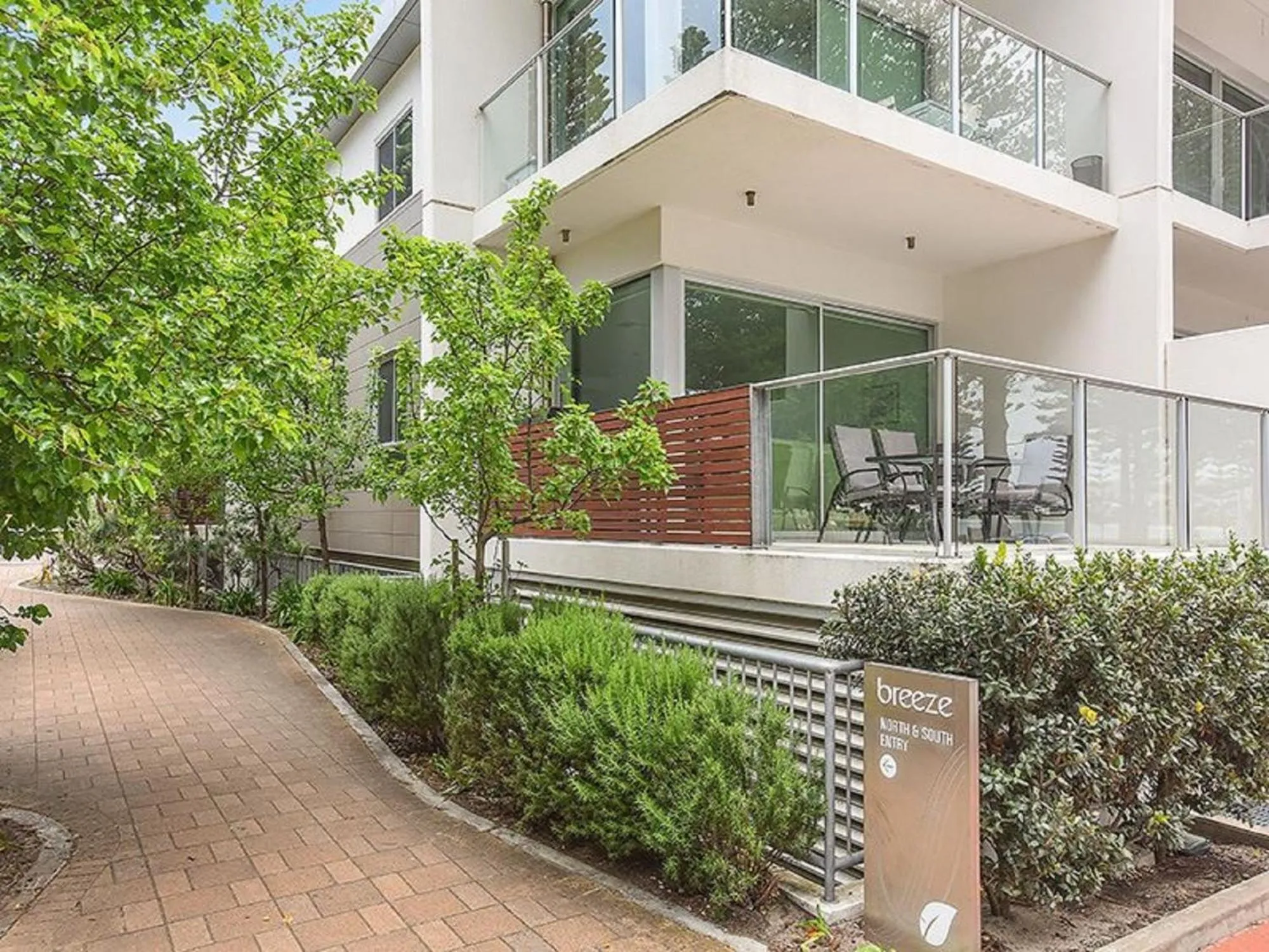 Property building in Breeze Beachfront Apartment