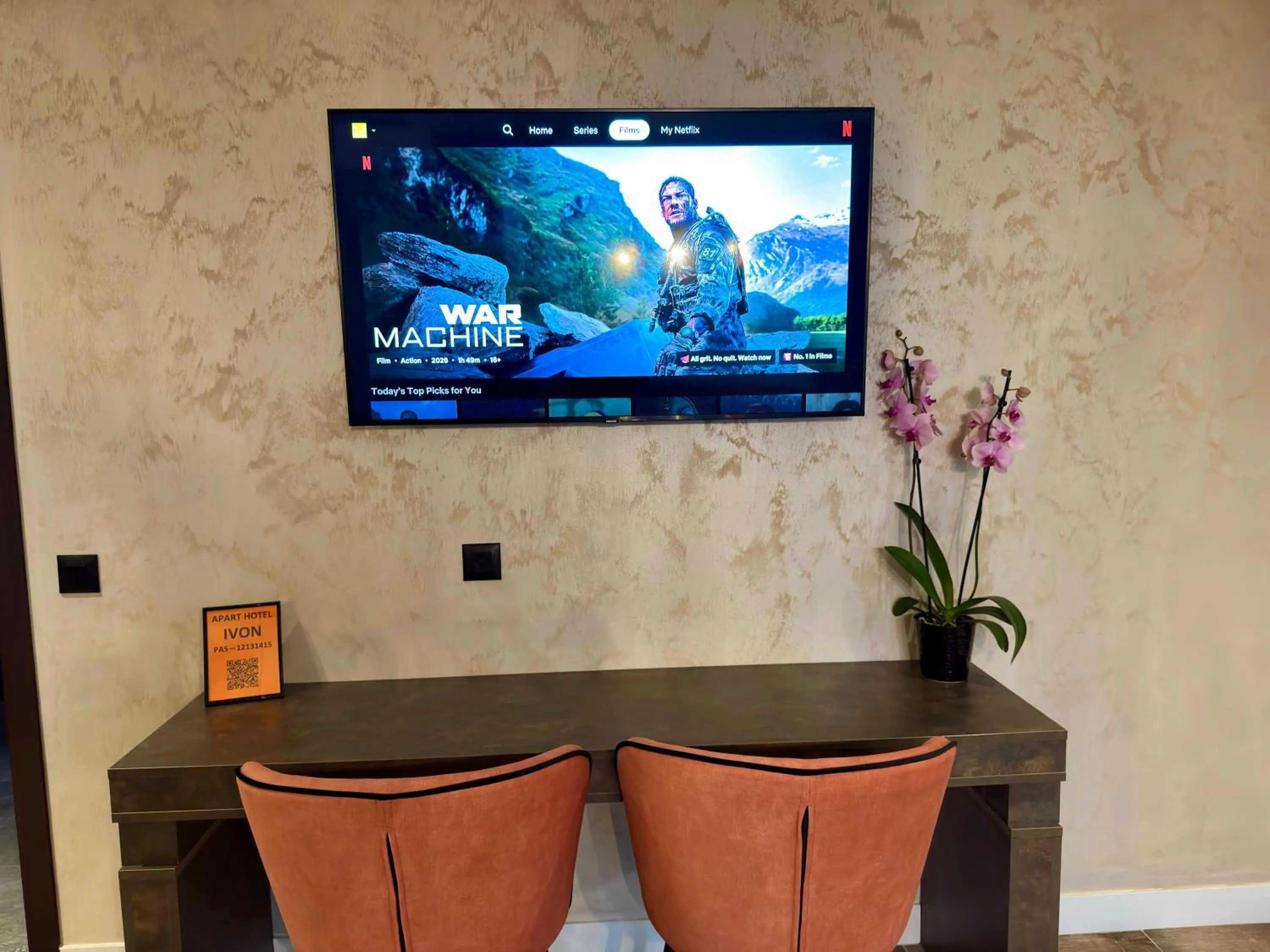 TV and multimedia in Luxury Apartments Ivon