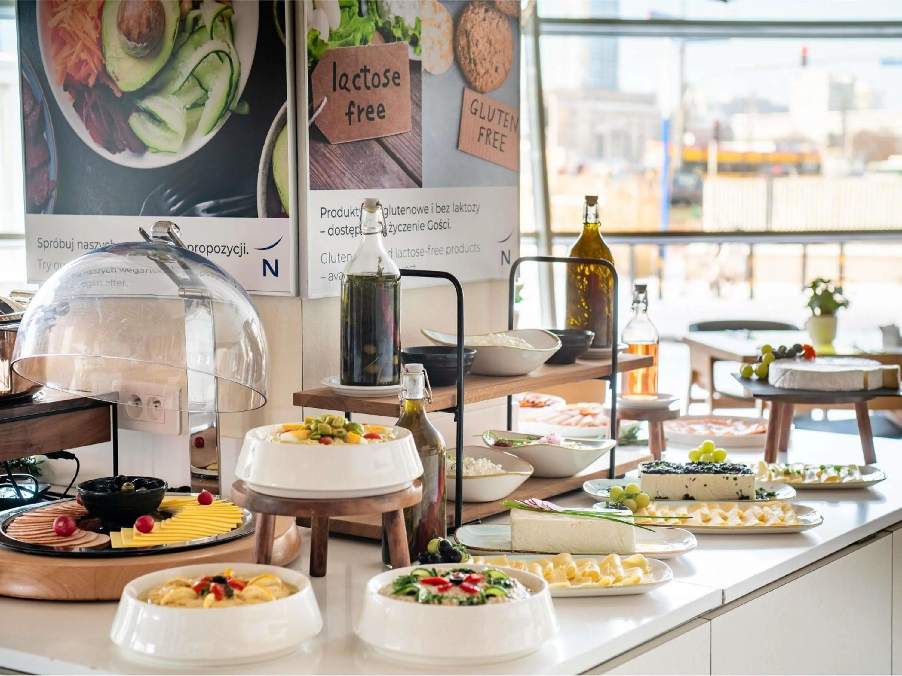 Restaurant/places to eat in Novotel Warszawa Centrum