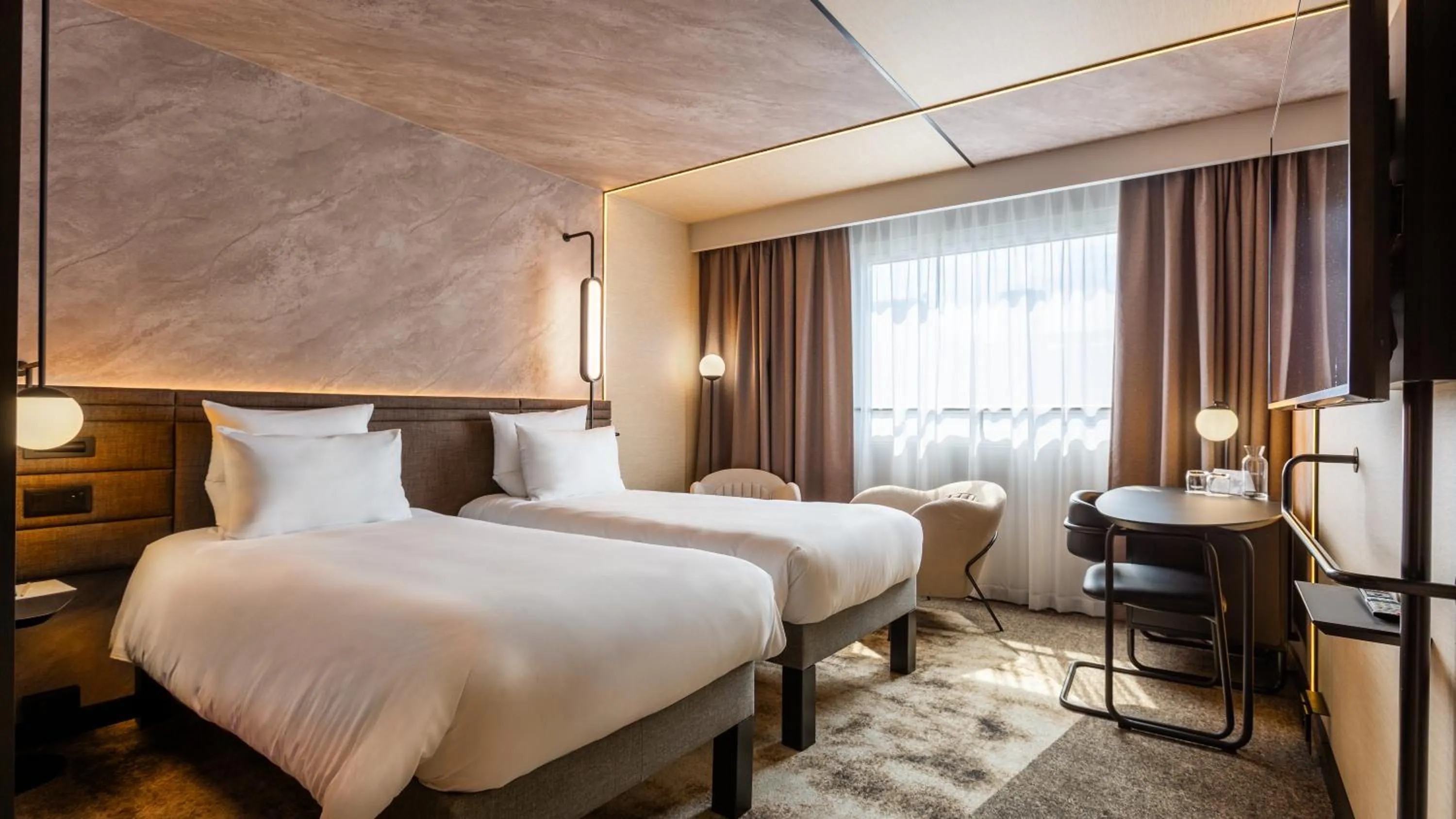 Bed in Novotel Warszawa Centrum