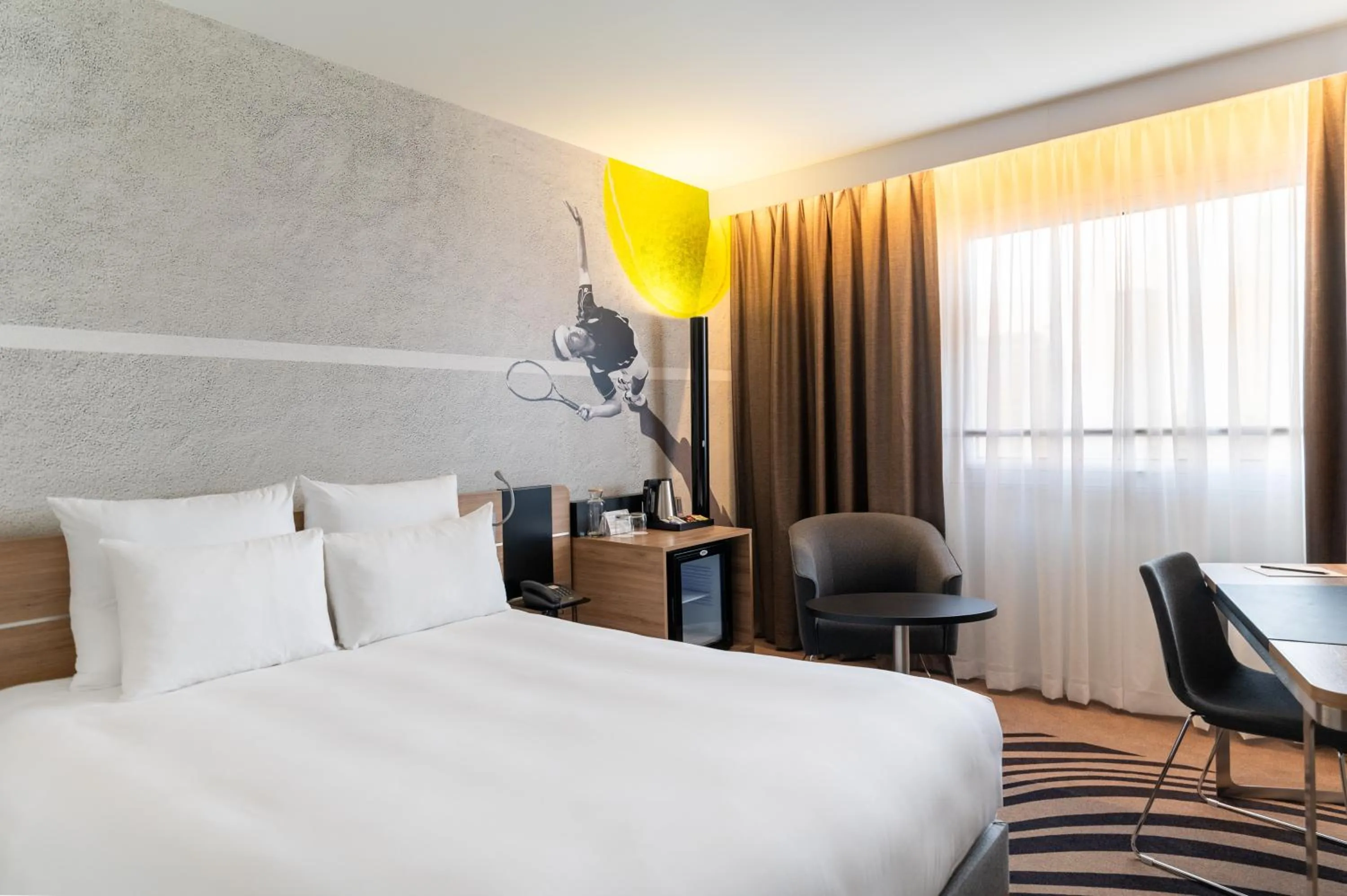 Bed in Novotel Warszawa Centrum