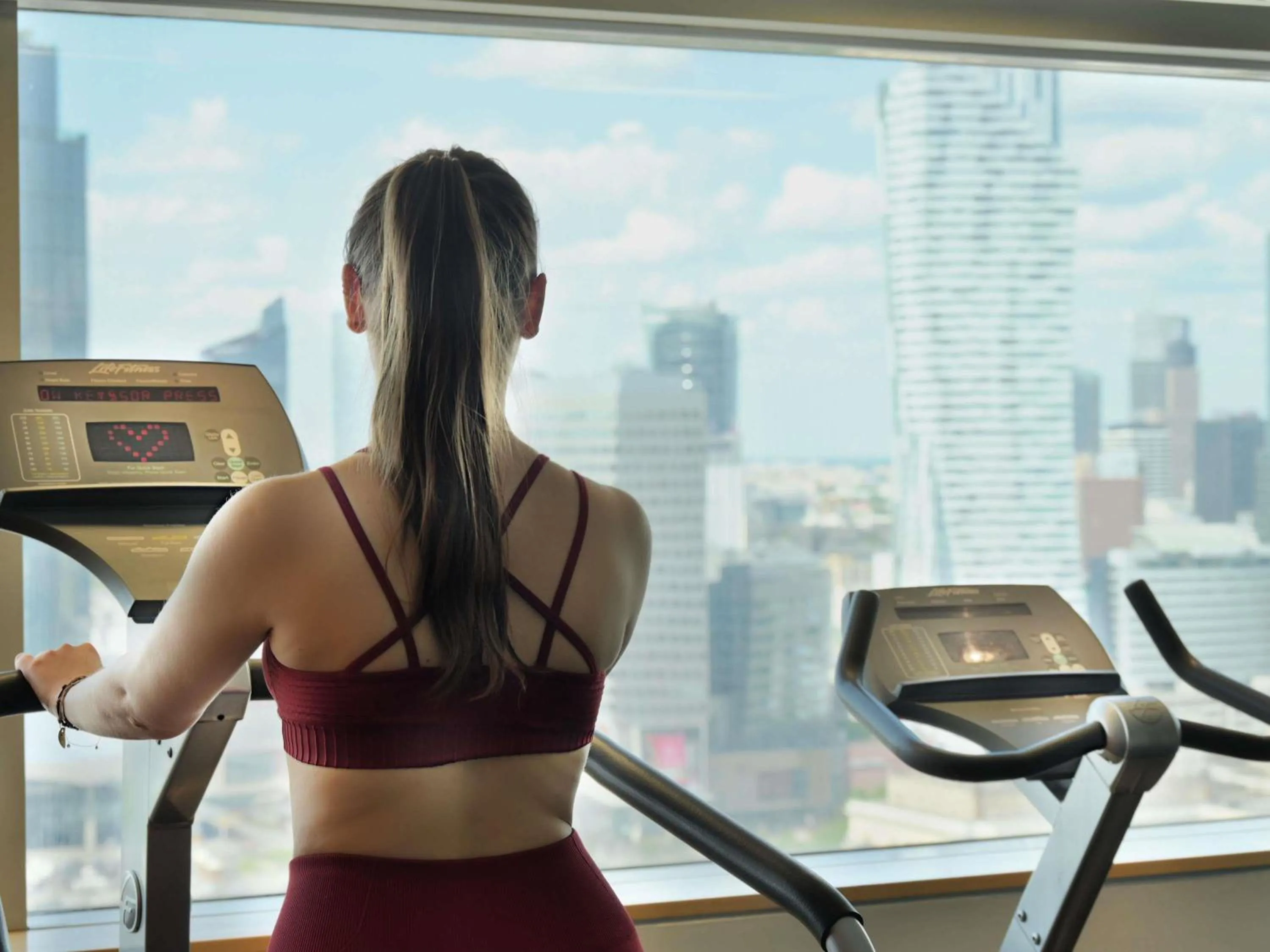 Fitness centre/facilities in Novotel Warszawa Centrum