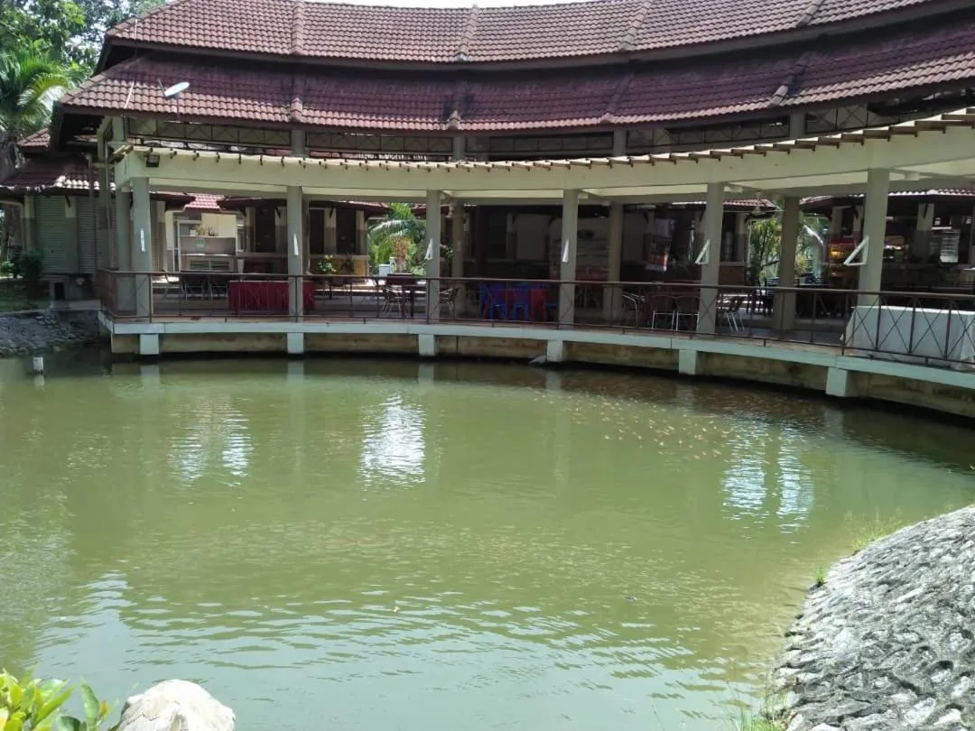 Restaurant/places to eat in Hotel Felda Residence Hot Springs