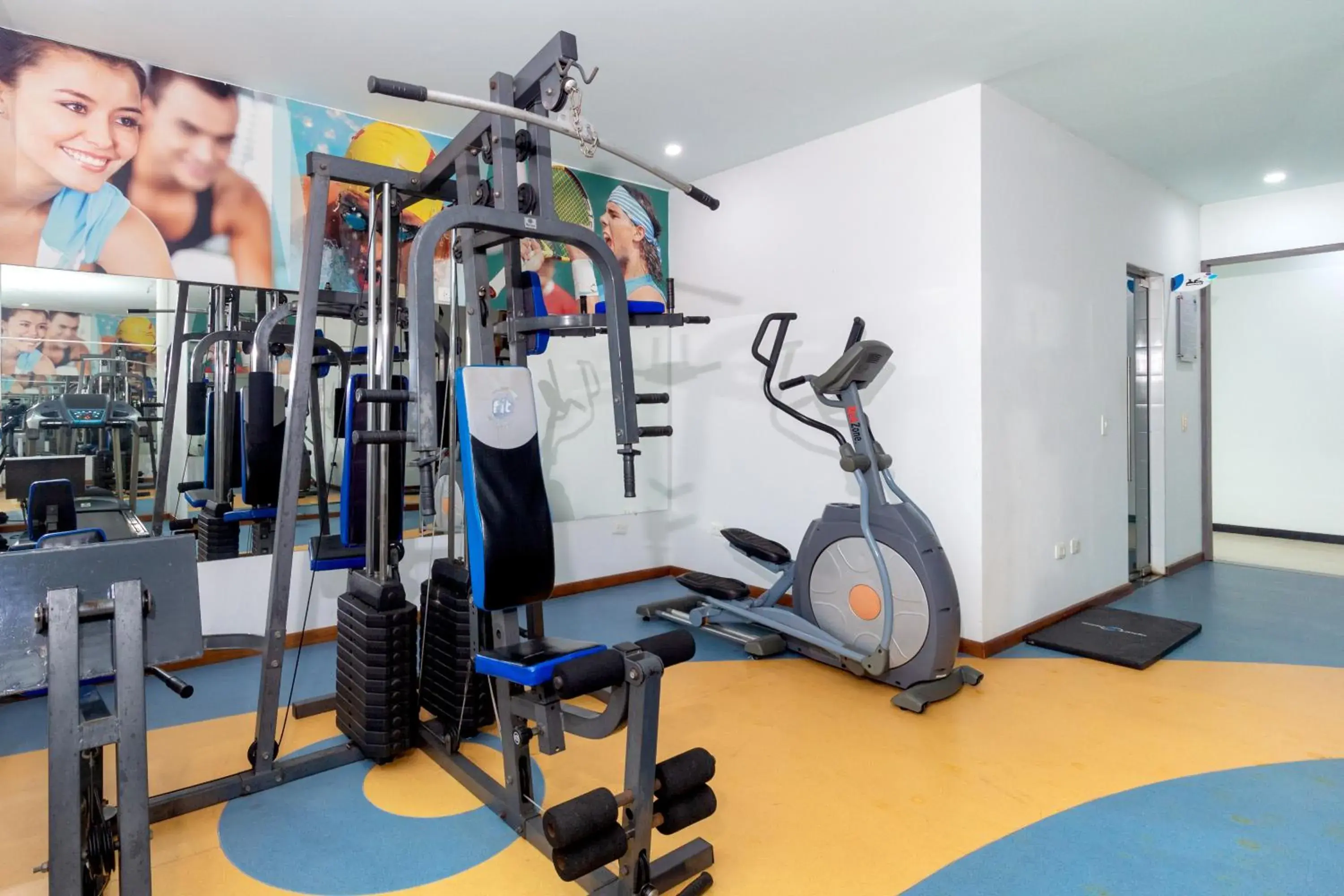 Fitness centre/facilities in Hotel Baroca Fitness centre/facilities in Hotel Baroca