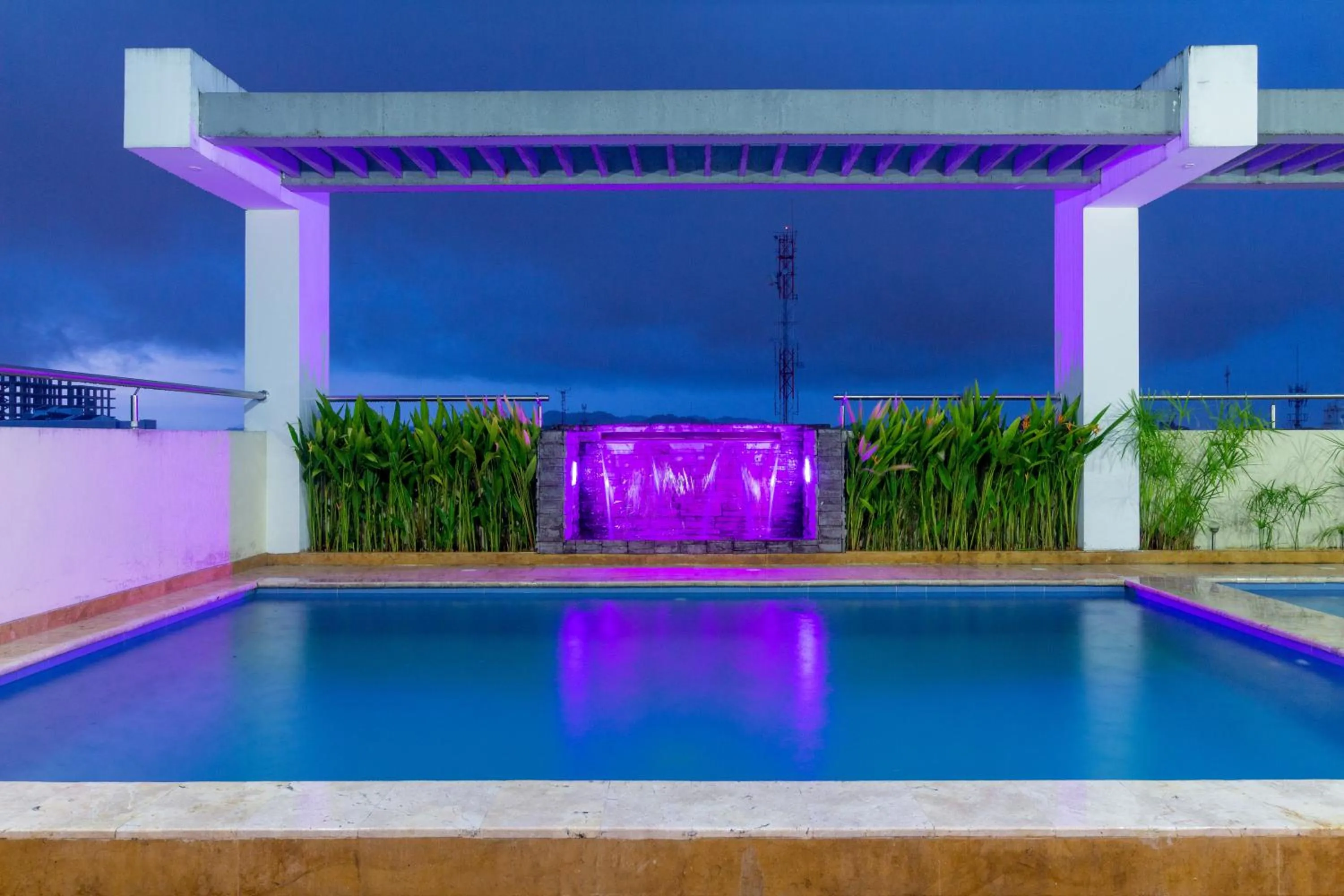 Swimming pool in Hotel Baroca
