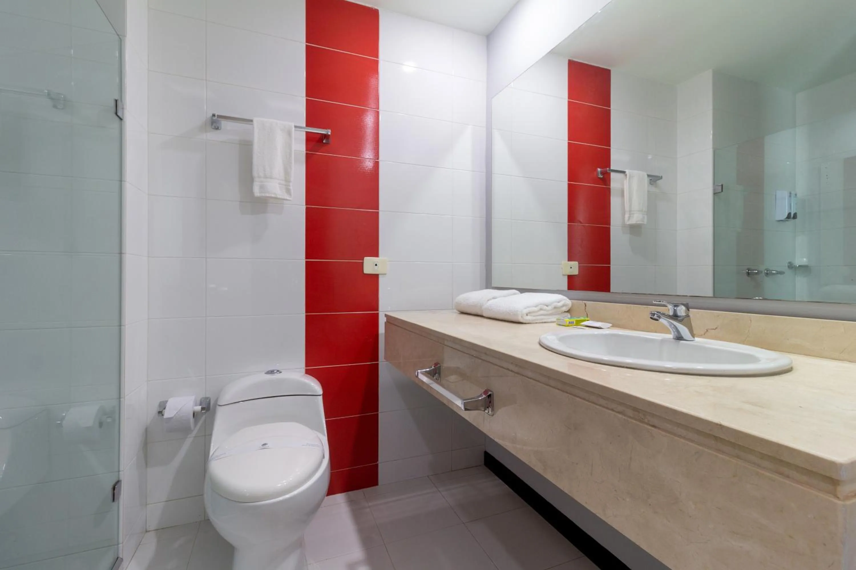 Shower in Hotel Baroca