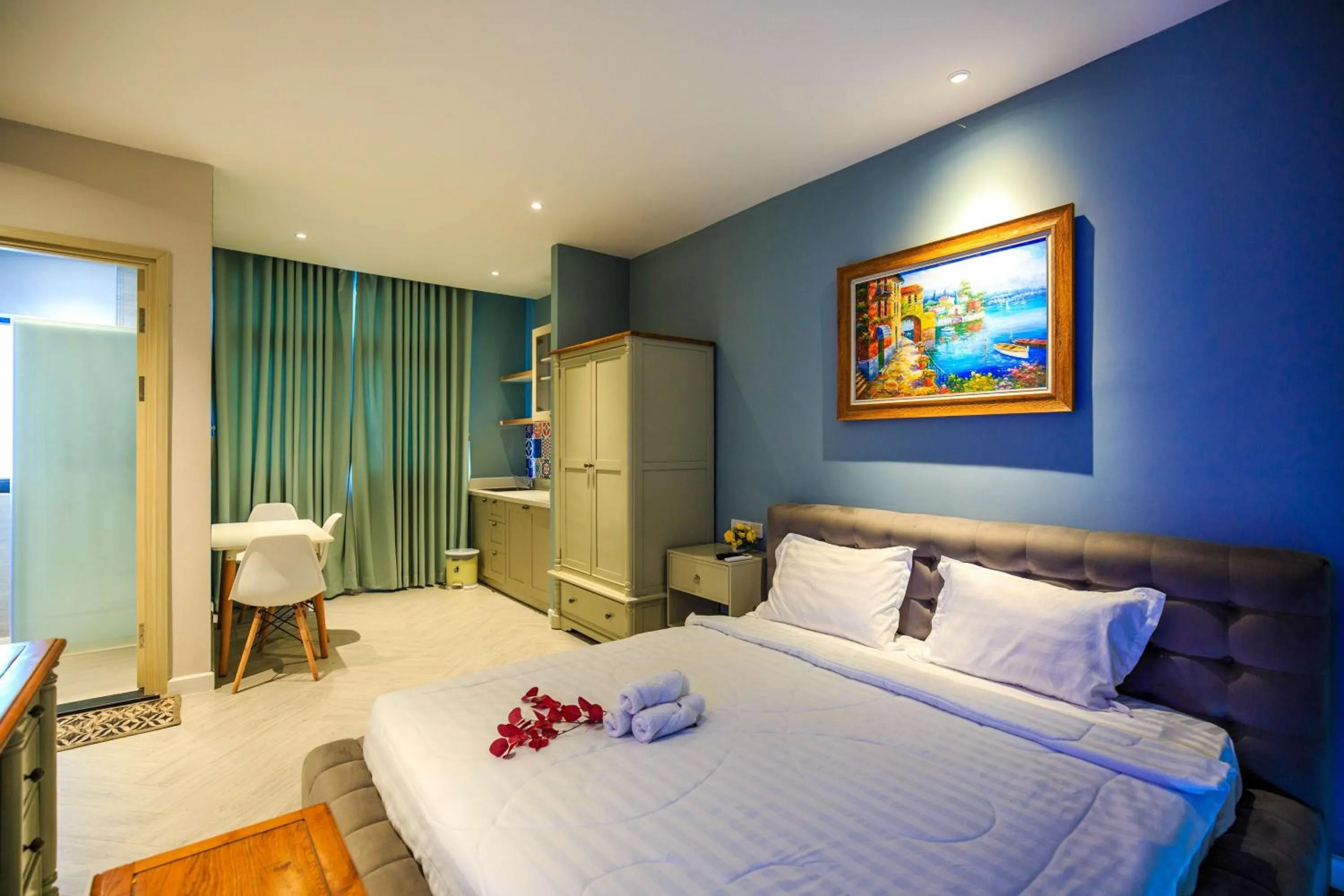 Bed in The Bok Hotel Grand World - by GoGo Phú Quốc