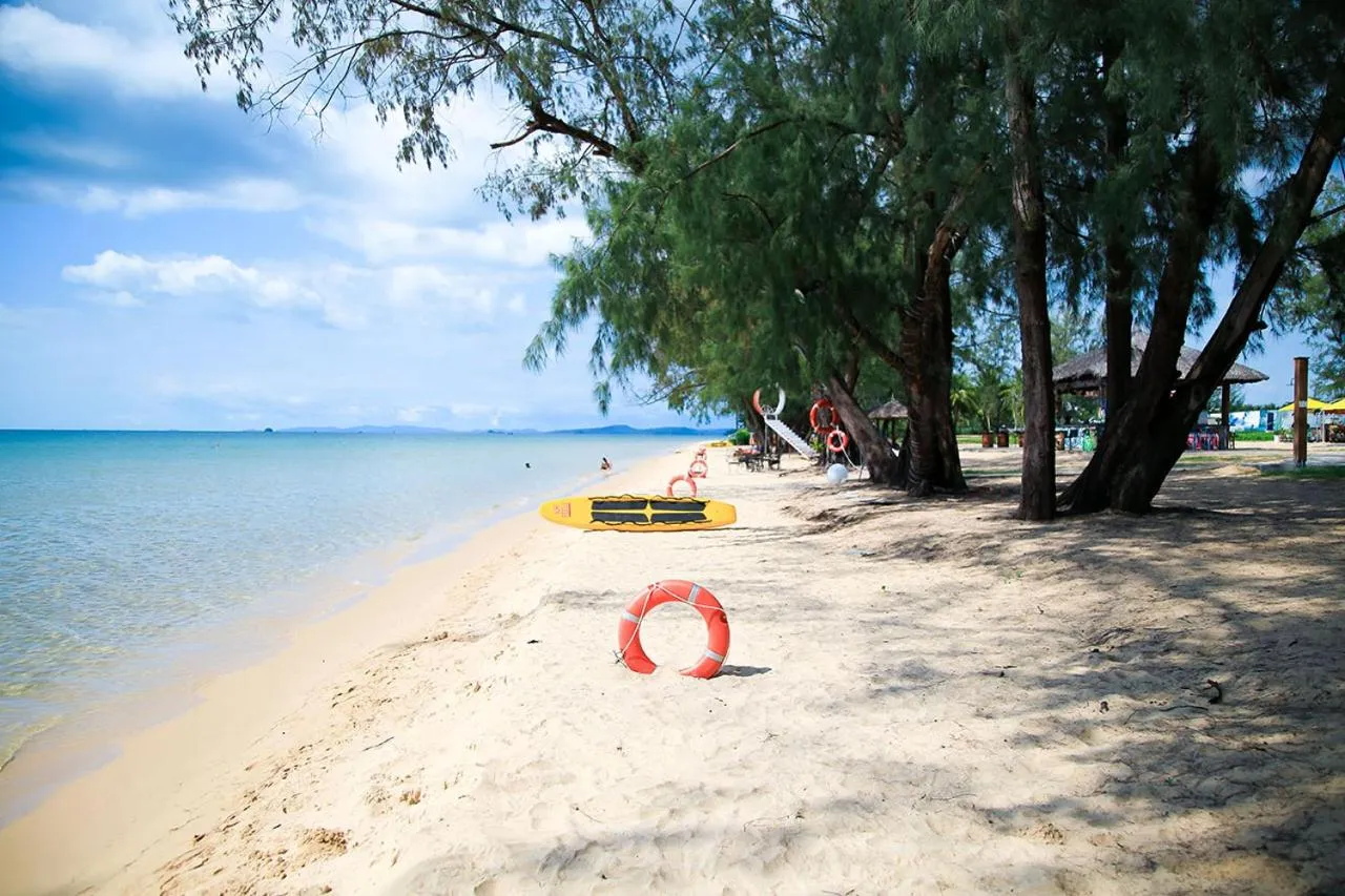 Beach in The Bok Hotel Grand World - by GoGo Phú Quốc