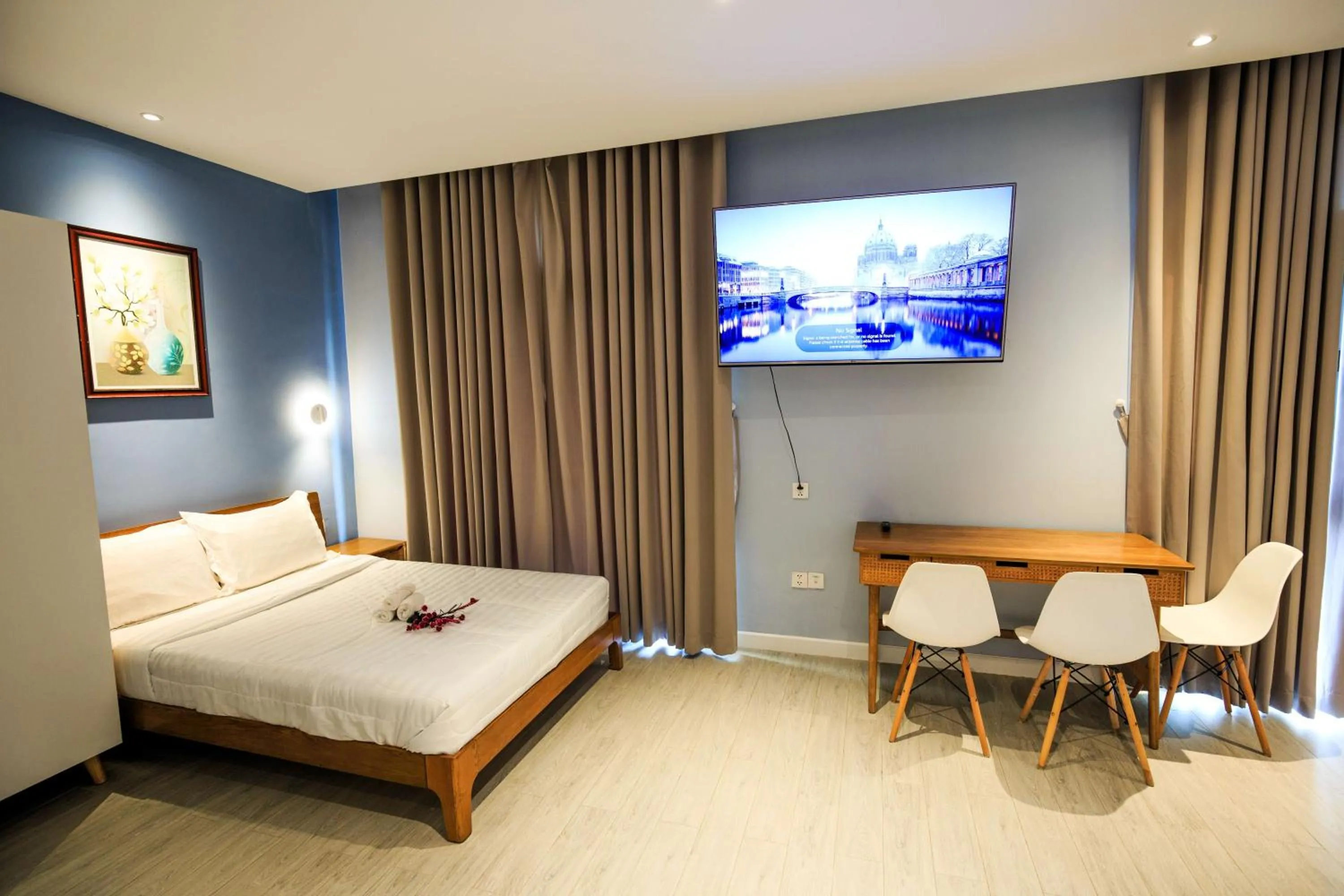 Entertainment, Bed in The Bok Hotel Grand World - by GoGo Phú Quốc