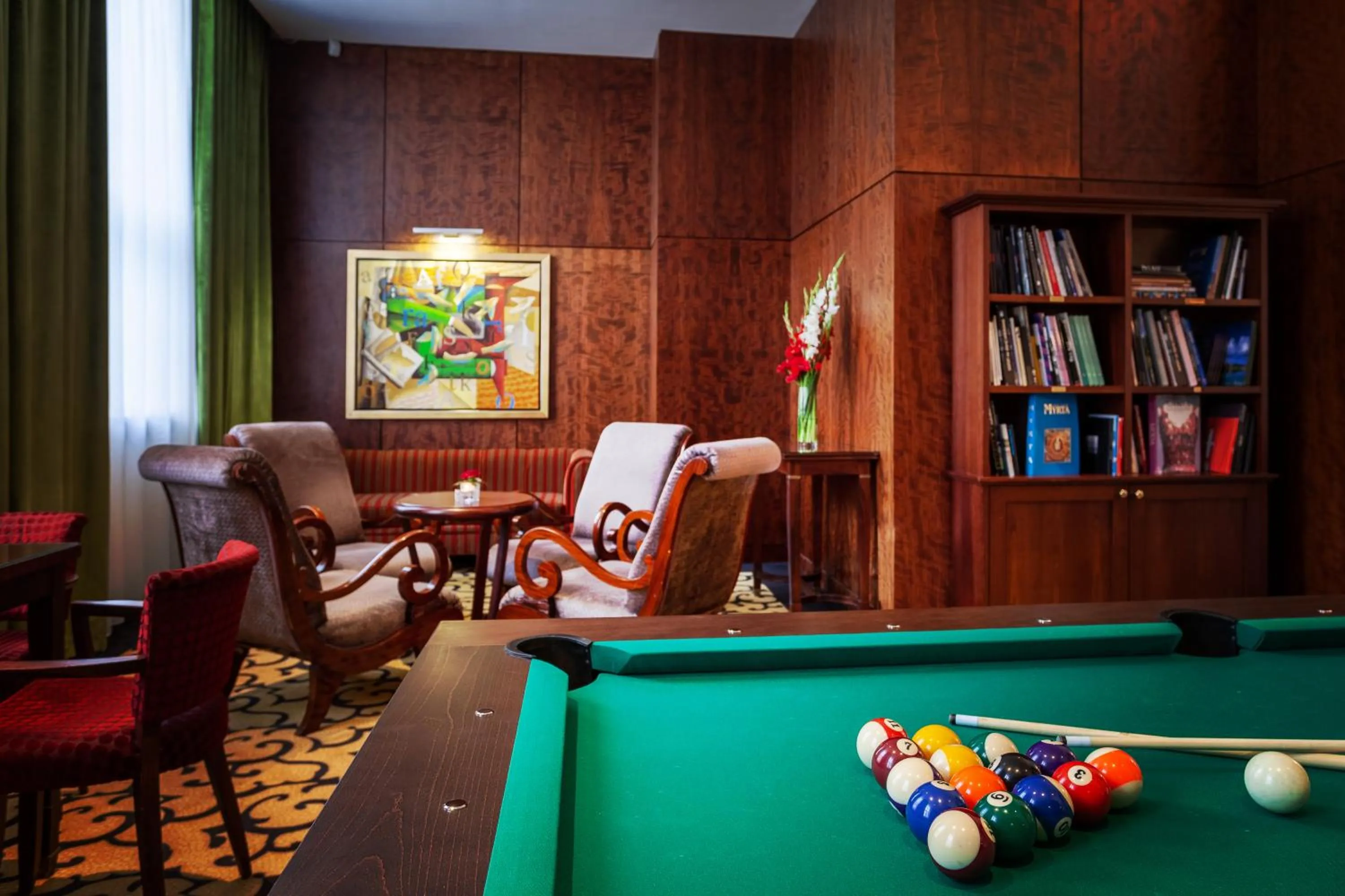 Library in Sofitel Grand Sopot