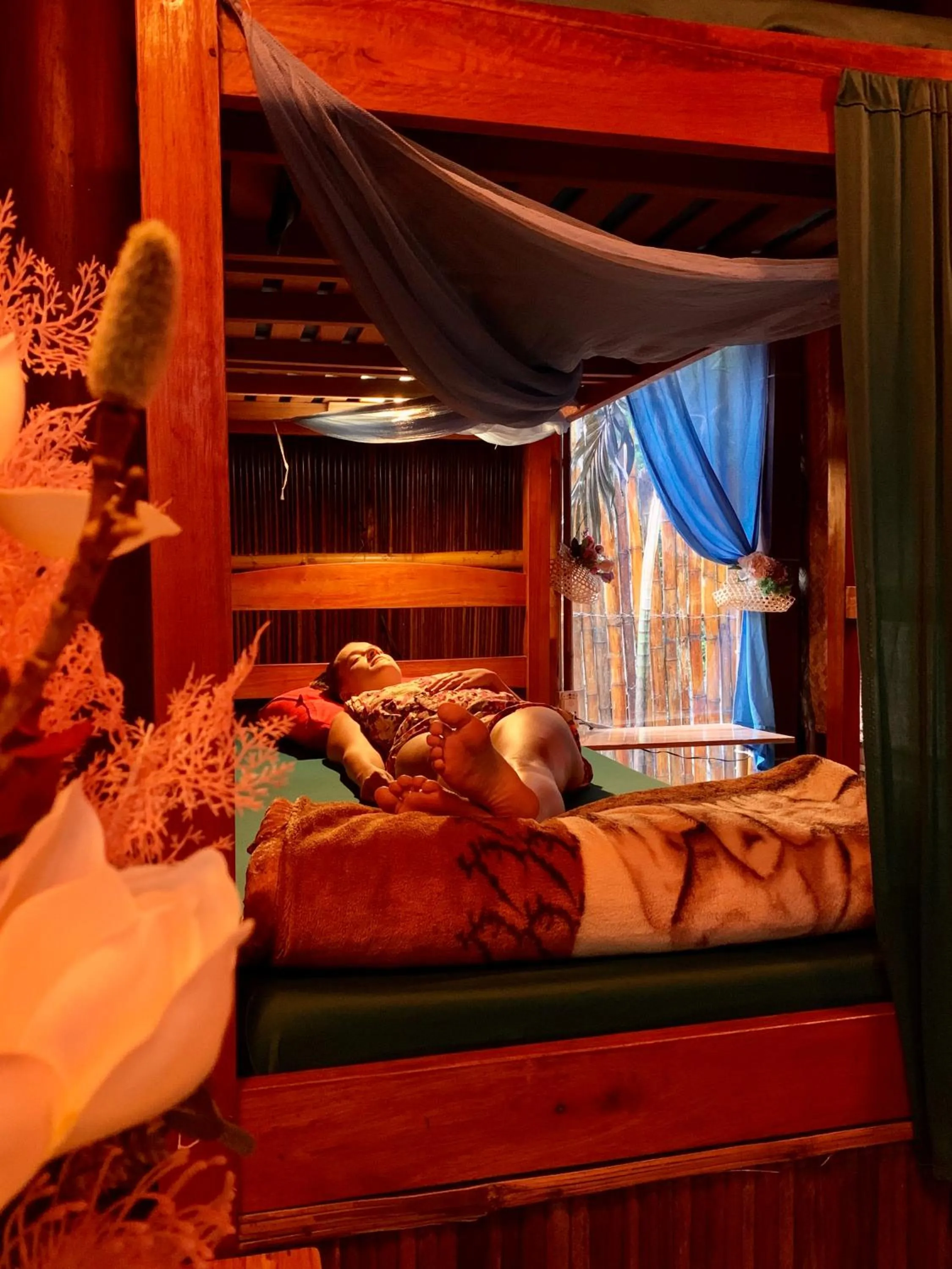 Bed in Under The Coconut Tree Hoi An