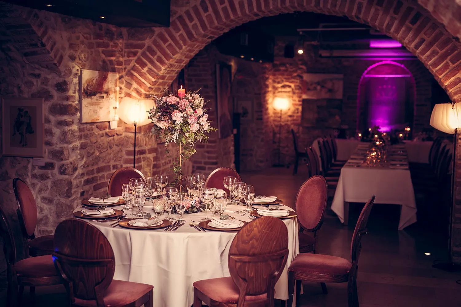 Restaurant/places to eat in Hotel Rubinstein