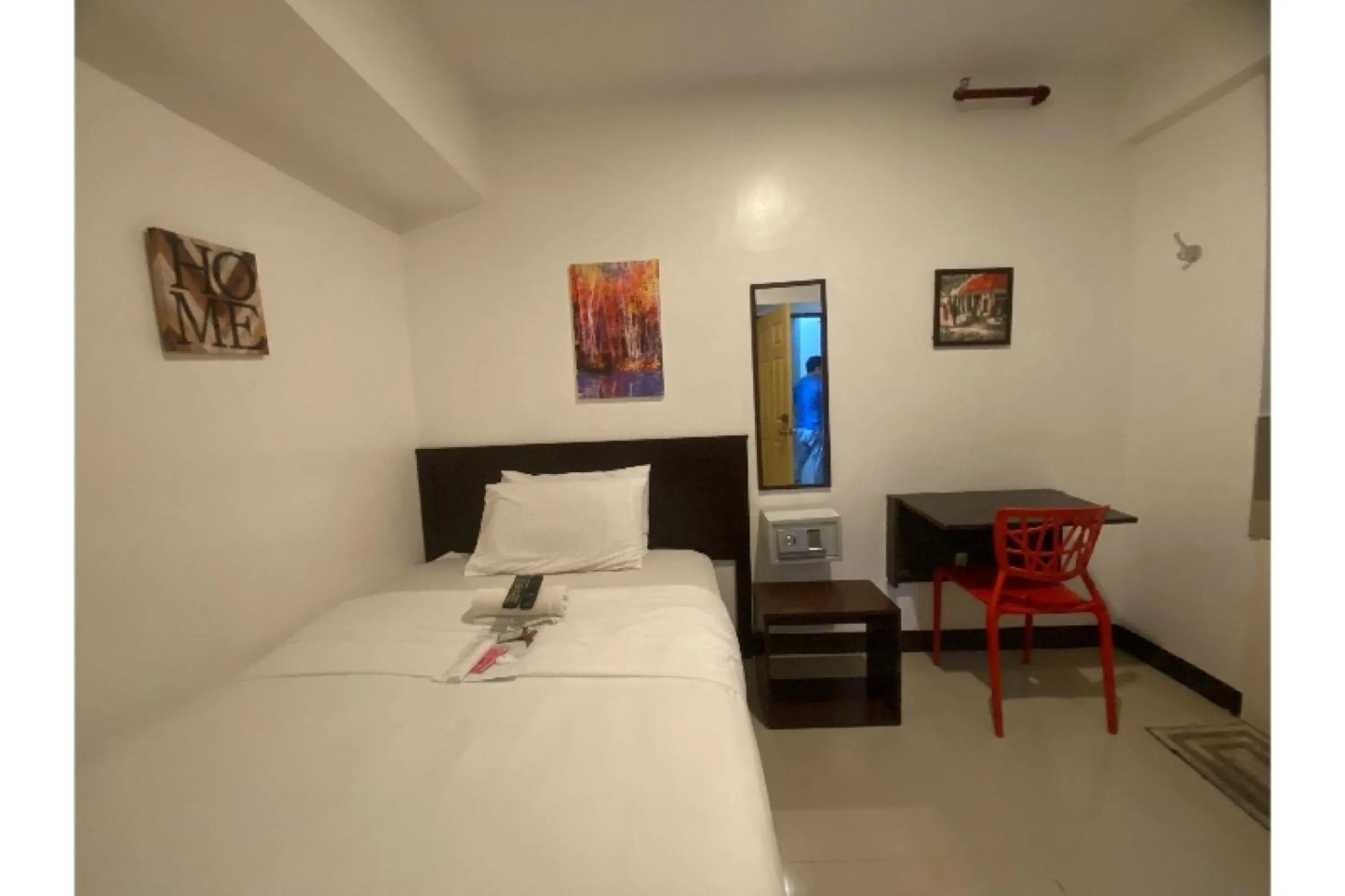 OYO 888 City Stay Inns Fortview BGC