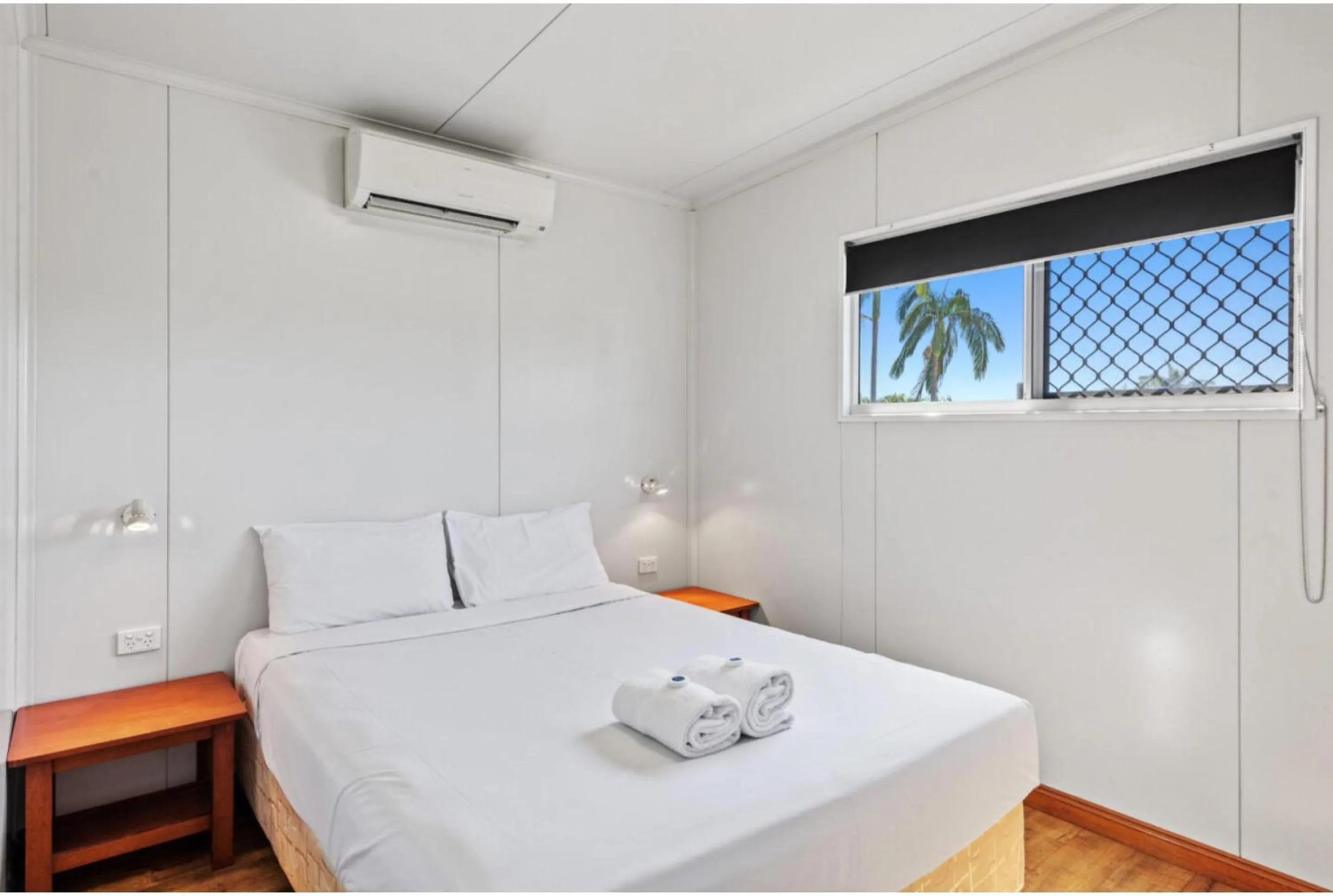 Bedroom, Bed in Discovery Parks - Mackay