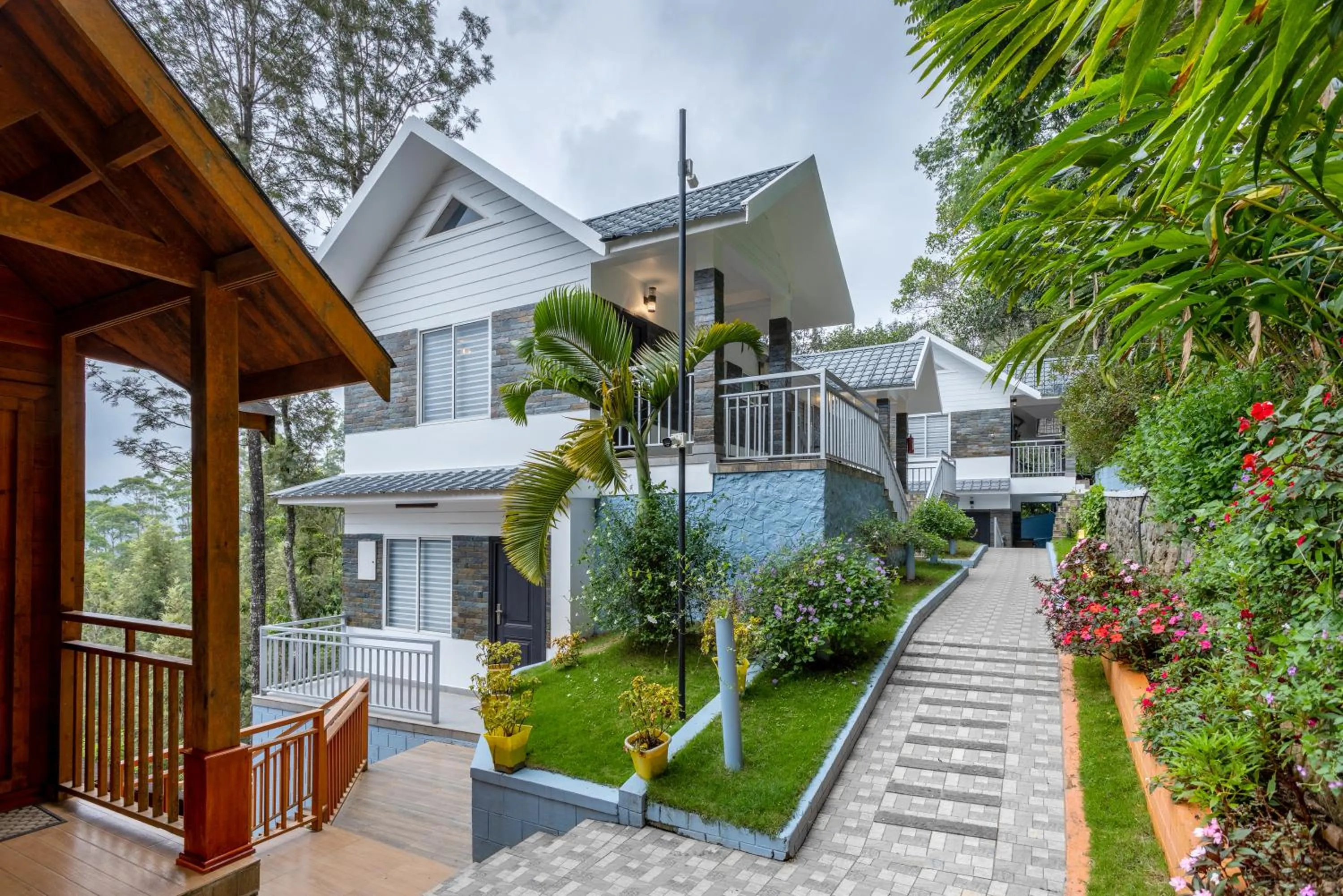 Property building in Eterno Camellia & Elettaria Resort with Pool