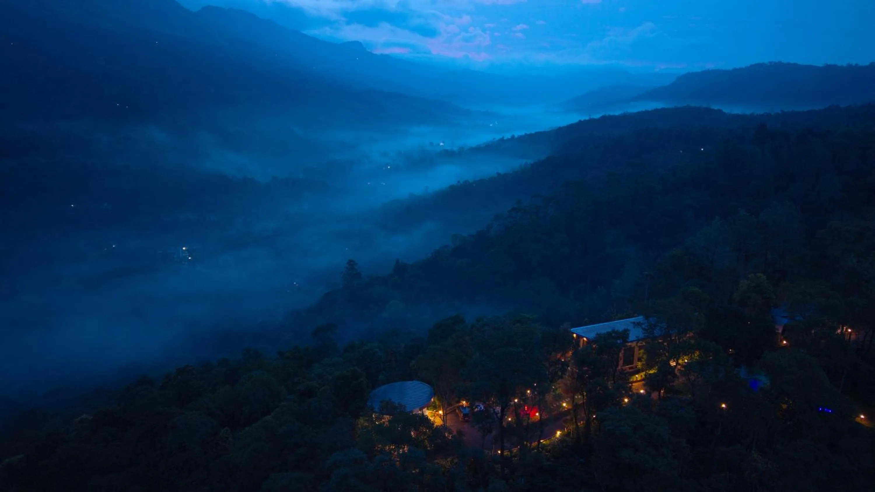 Eterno Camellia & Elettaria Resort with Pool