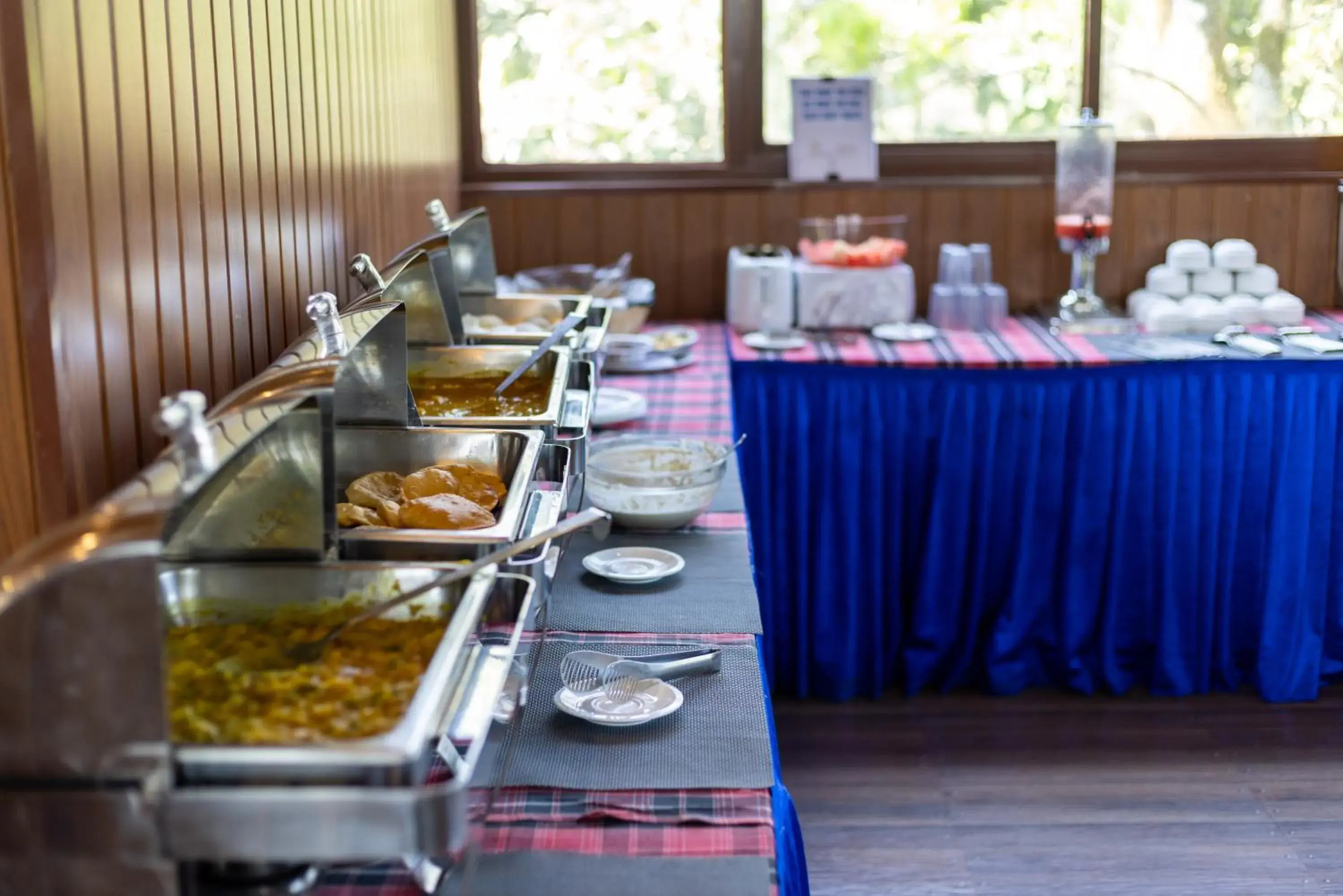 Buffet breakfast in Eterno Camellia & Elettaria Resort with Pool Buffet breakfast in Eterno Camellia & Elettaria Resort with Pool