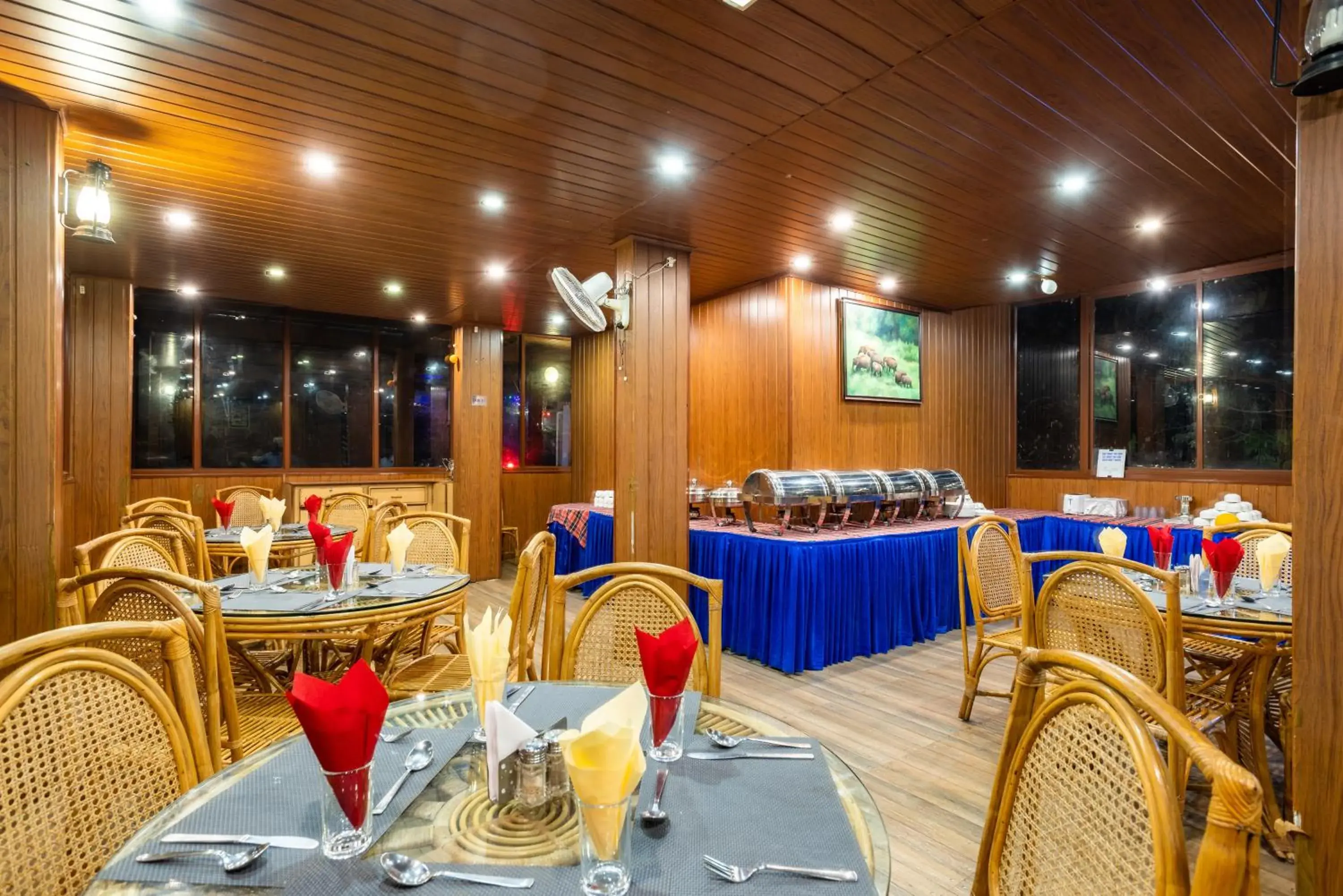 Restaurant/places to eat in Eterno Camellia & Elettaria Resort with Pool Restaurant/places to eat in Eterno Camellia & Elettaria Resort with Pool