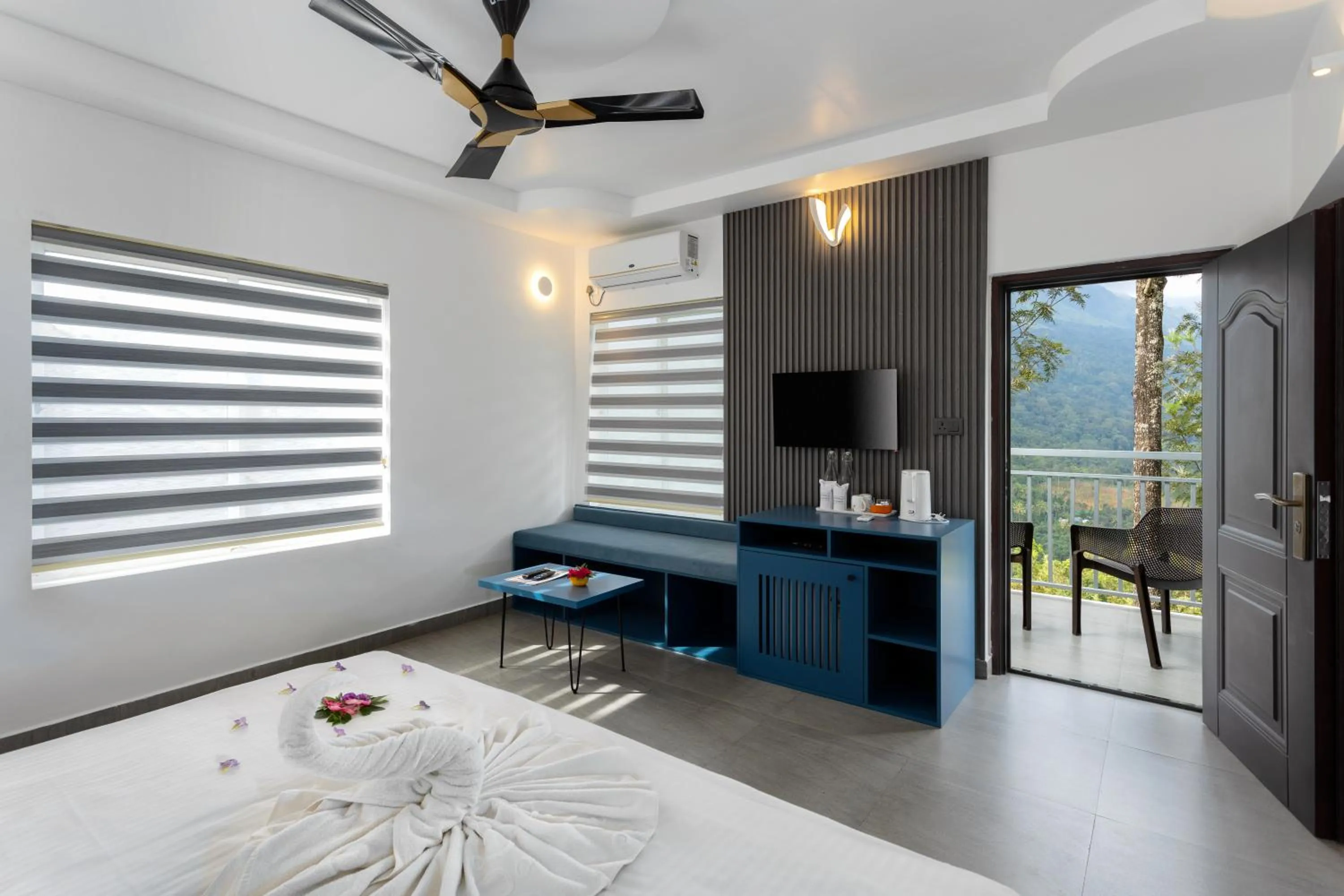 Bedroom in Eterno Camellia & Elettaria Resort with Pool