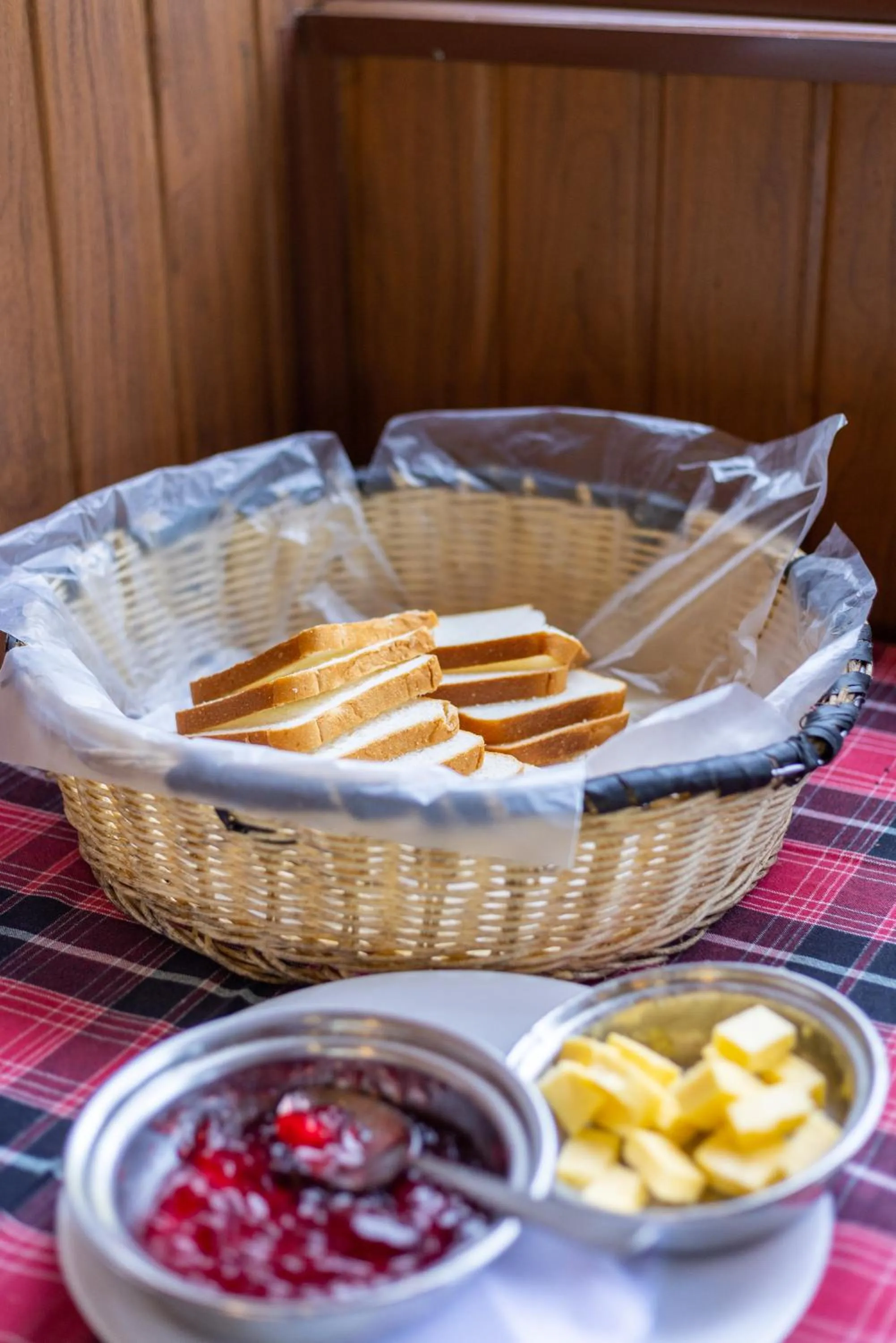 Breakfast in Eterno Camellia & Elettaria Resort with Pool