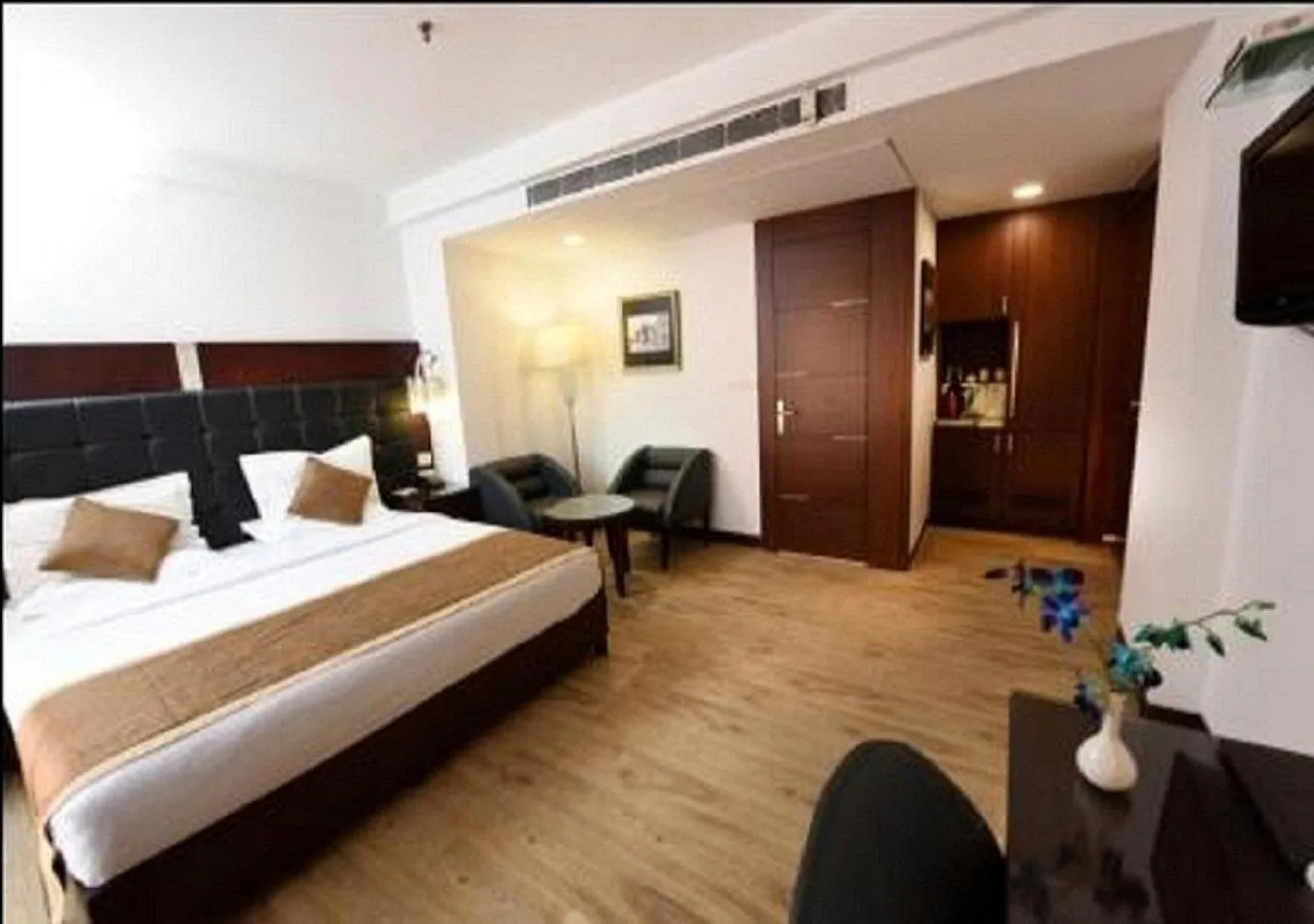 Staff in The CORPORATE