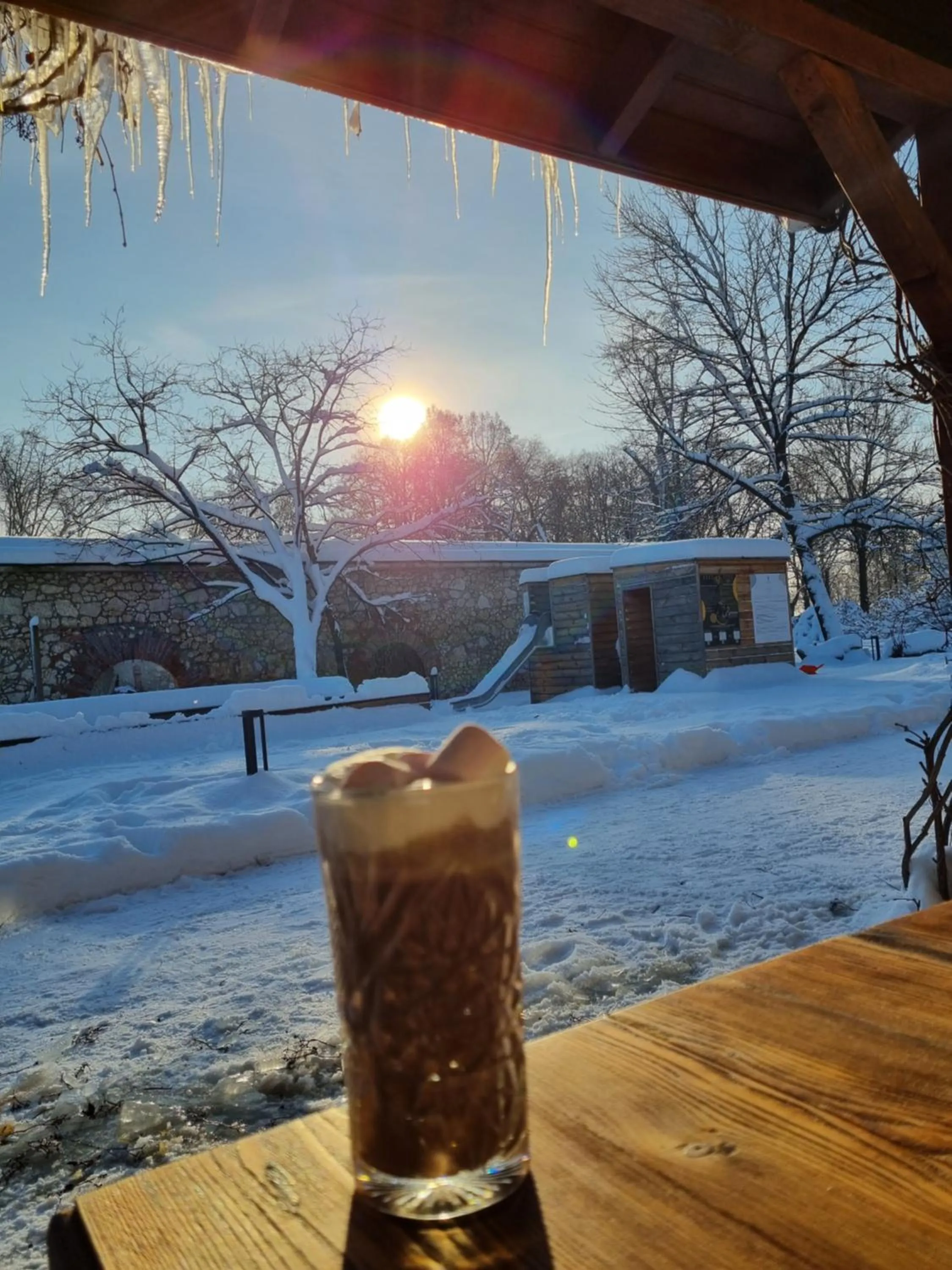 Restaurant/places to eat in Dwór w Tomaszowicach