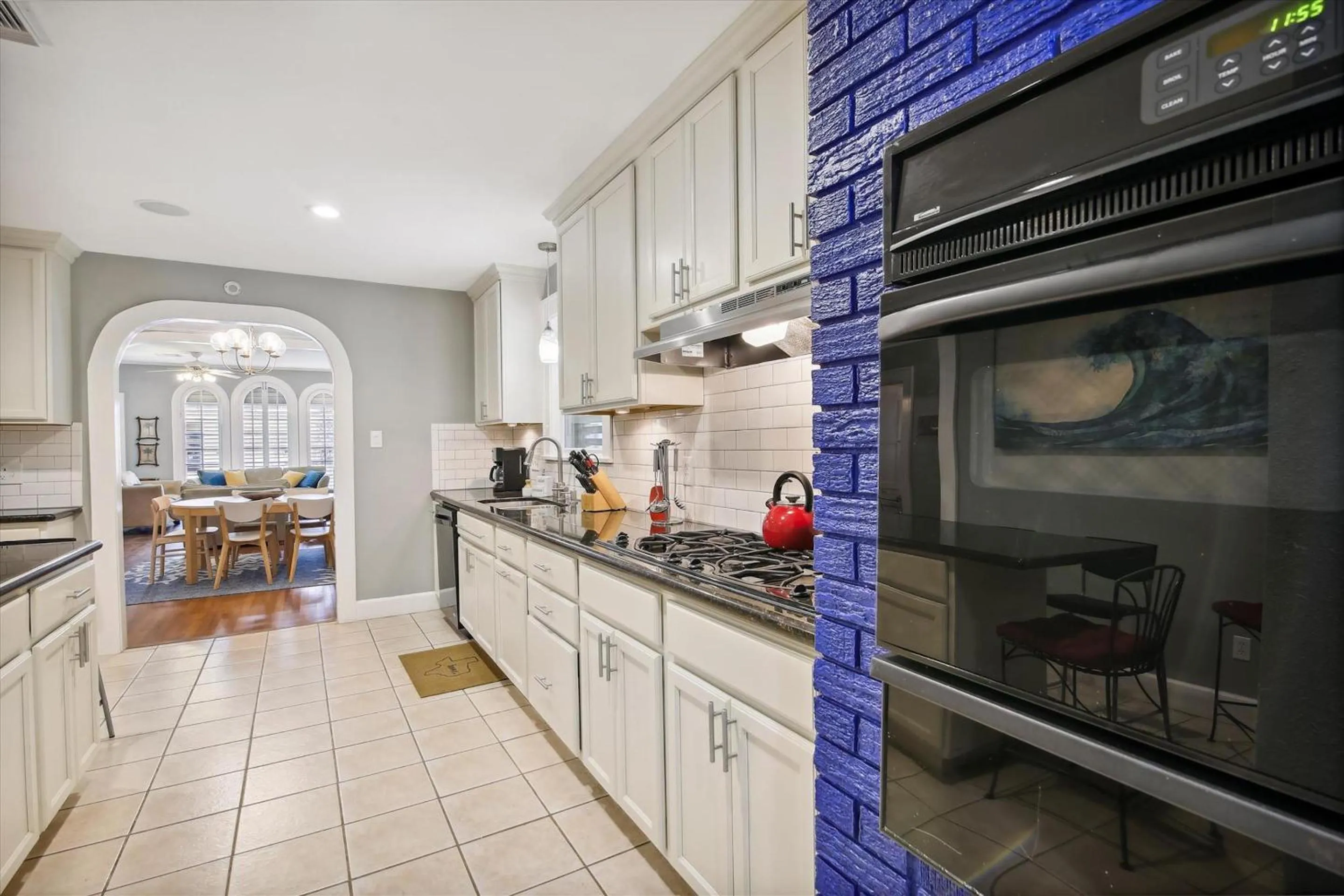 Property building in Endless Summer