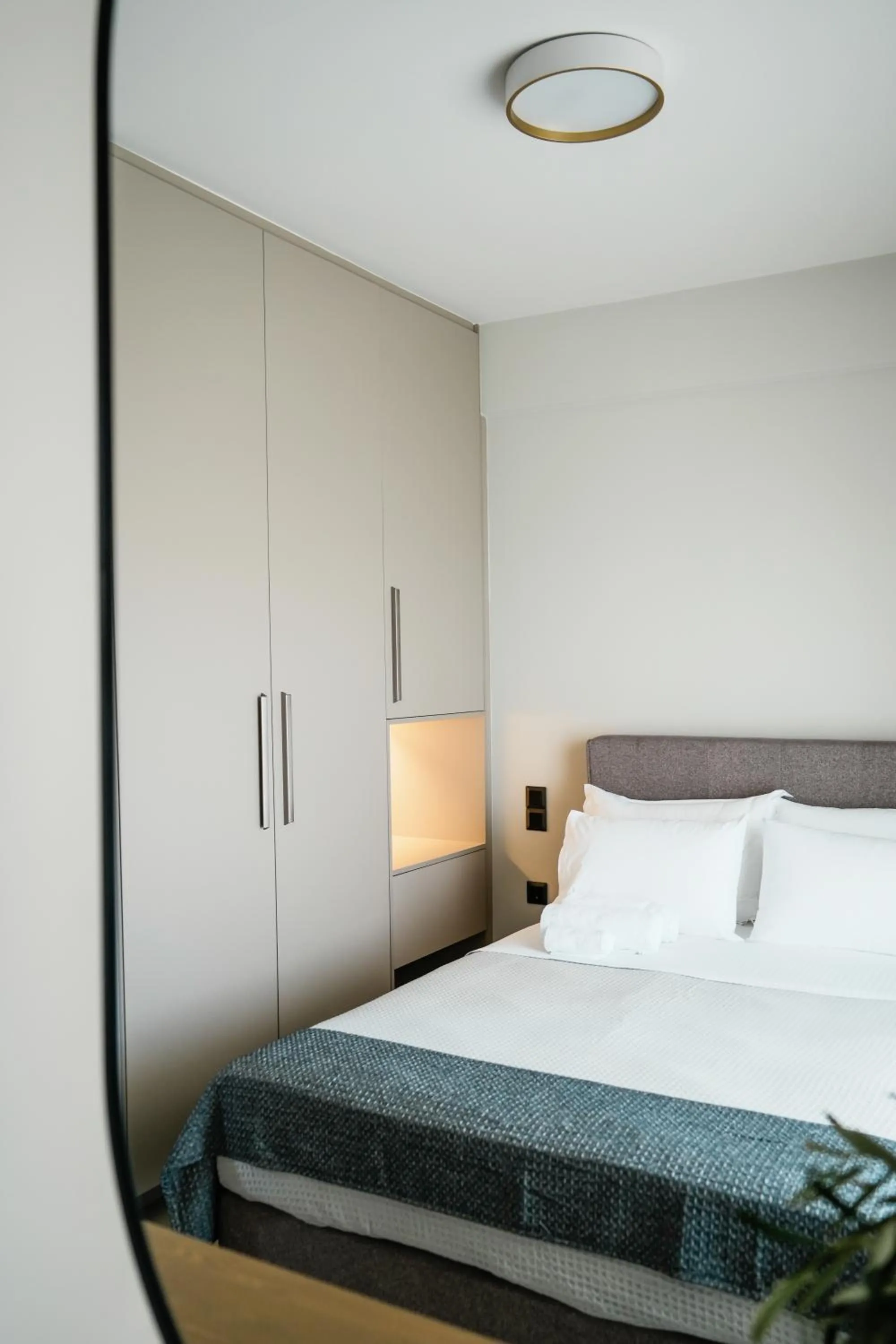 Bedroom, Bed in Vardians Villas & Suites