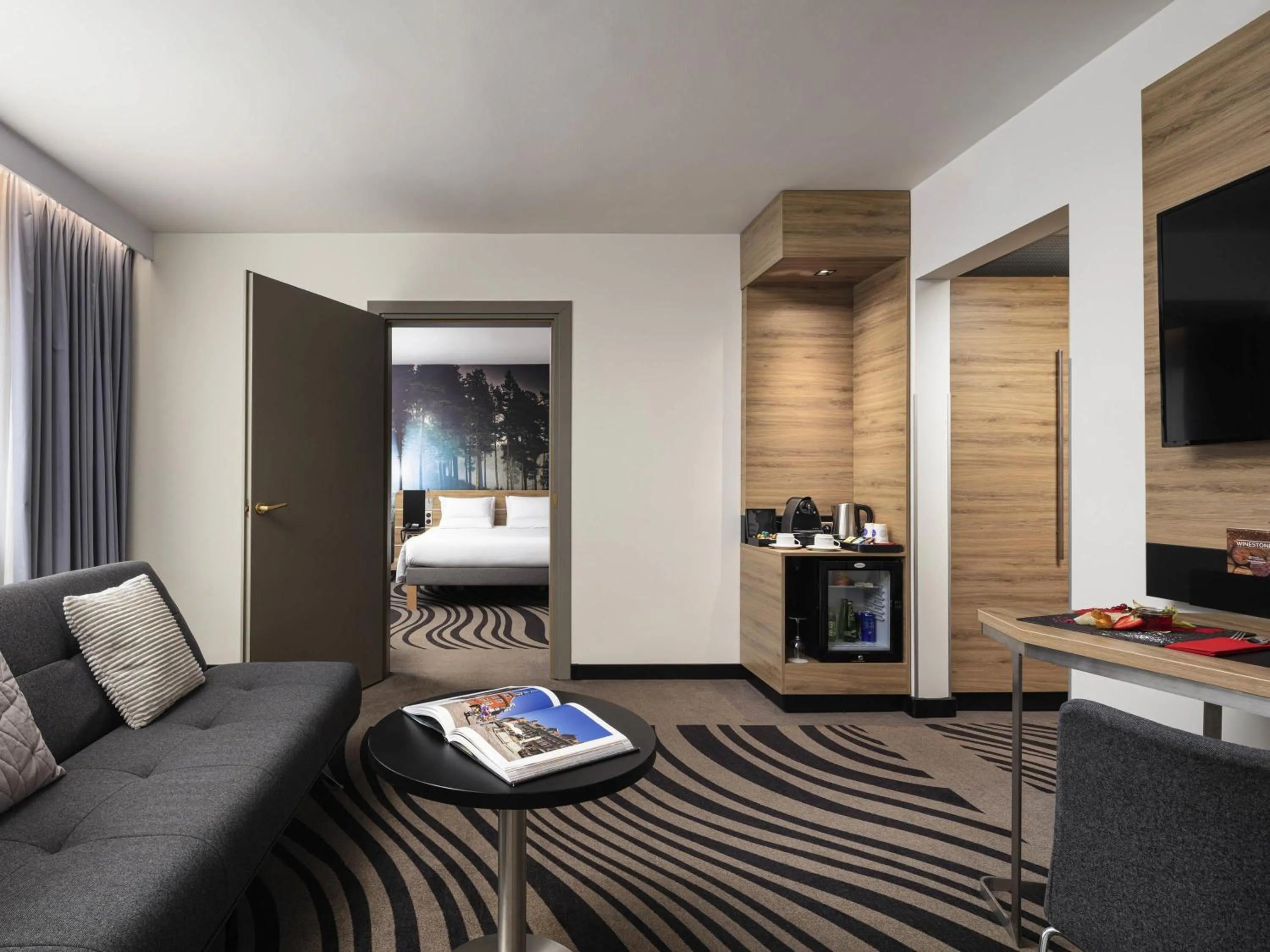 Bedroom in Novotel Poznan Centrum