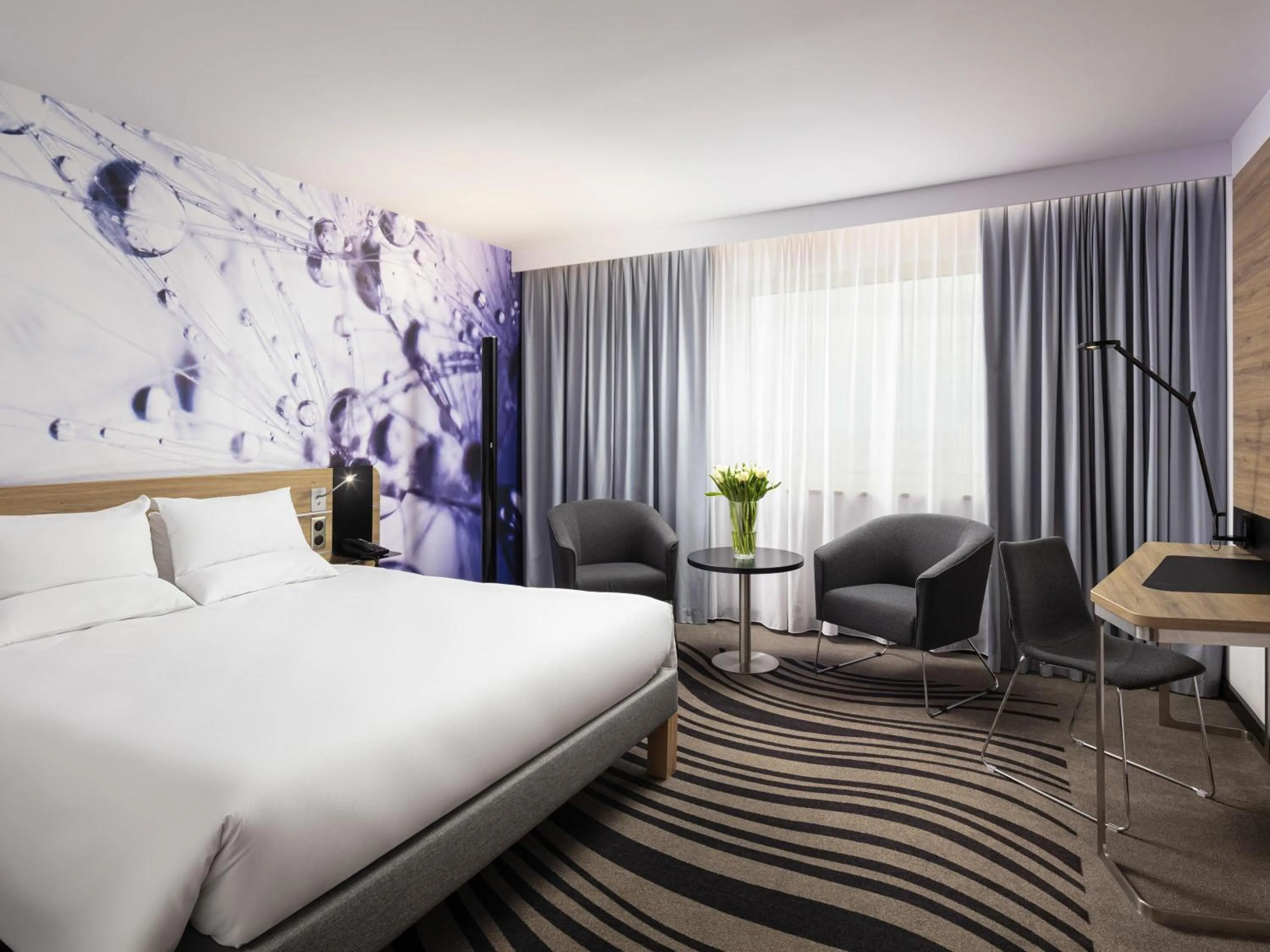 Bedroom, Bed in Novotel Poznan Centrum