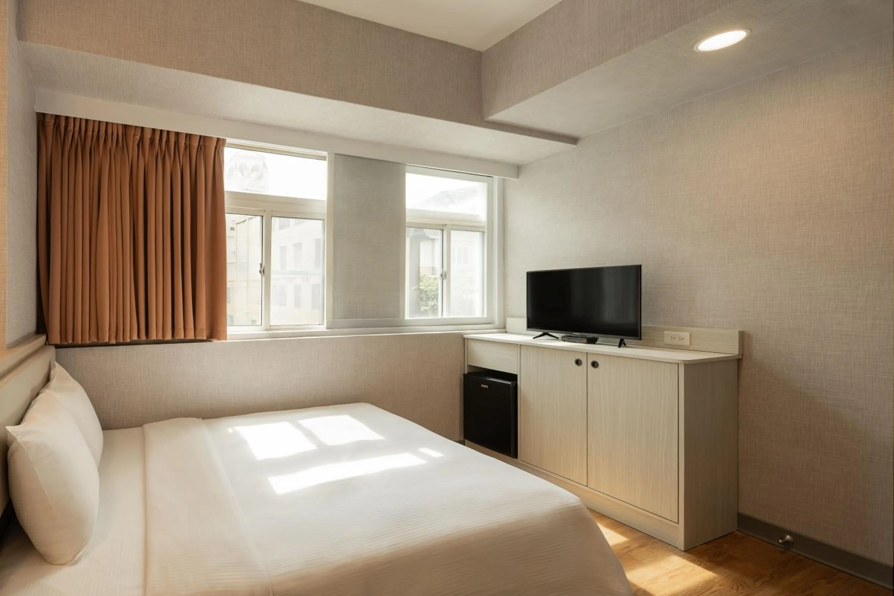 TV and multimedia, Bed in Kindness Hotel - Weiwuying Branch