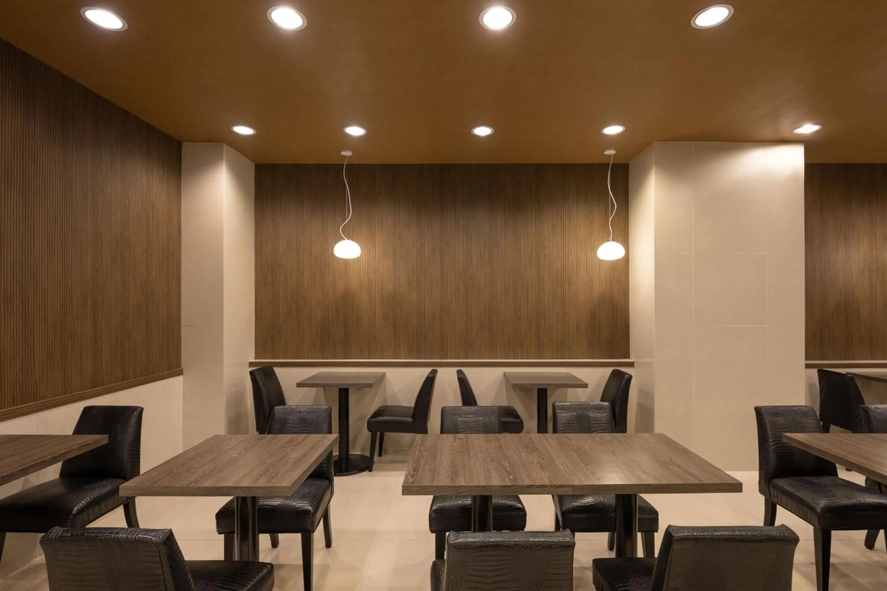 Restaurant/places to eat in Kindness Hotel - Tainan Mingsheng Branch