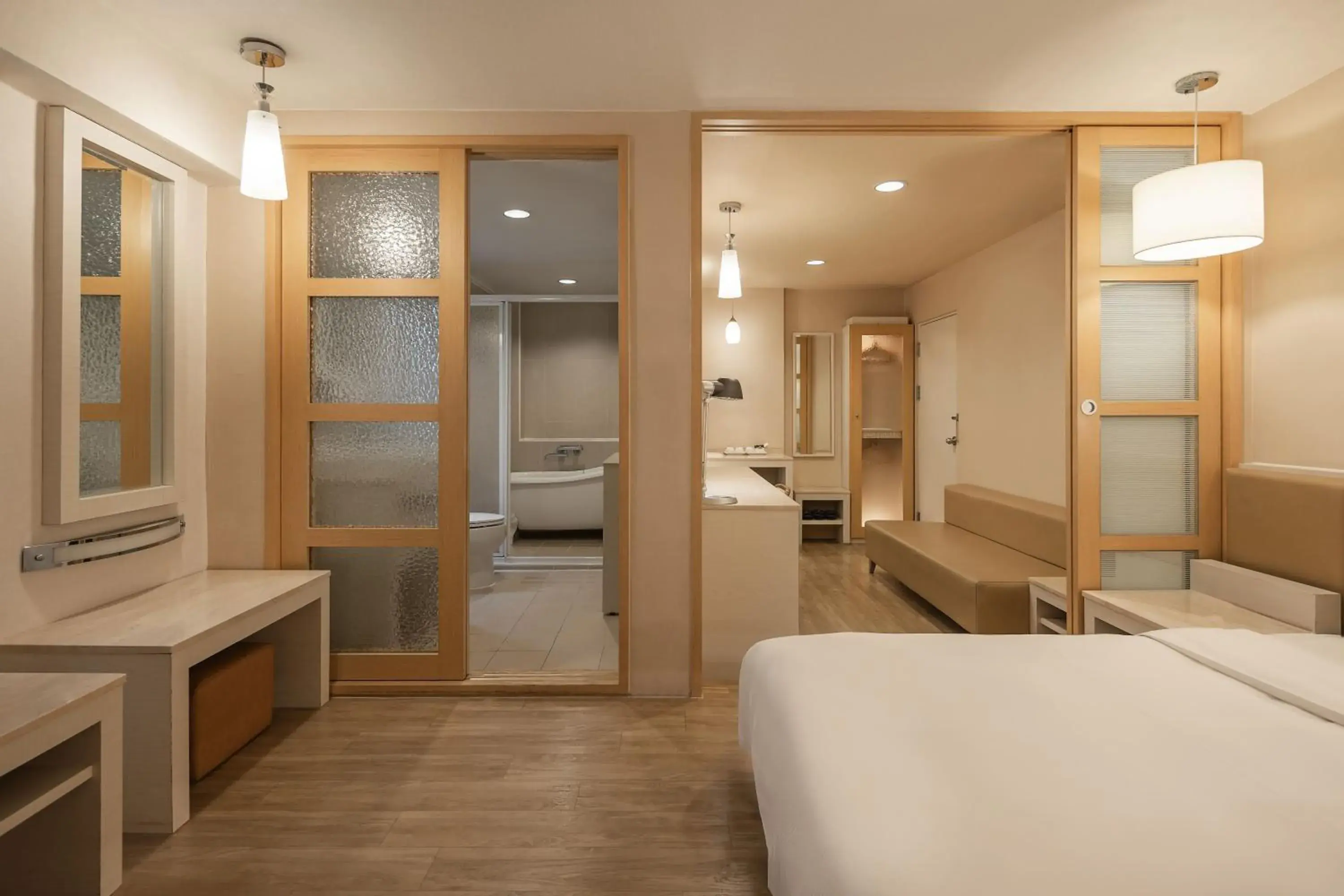 View (from property/room), Bed in Kindness Hotel - Hanshen View (from property/room), Bed in Kindness Hotel - Hanshen