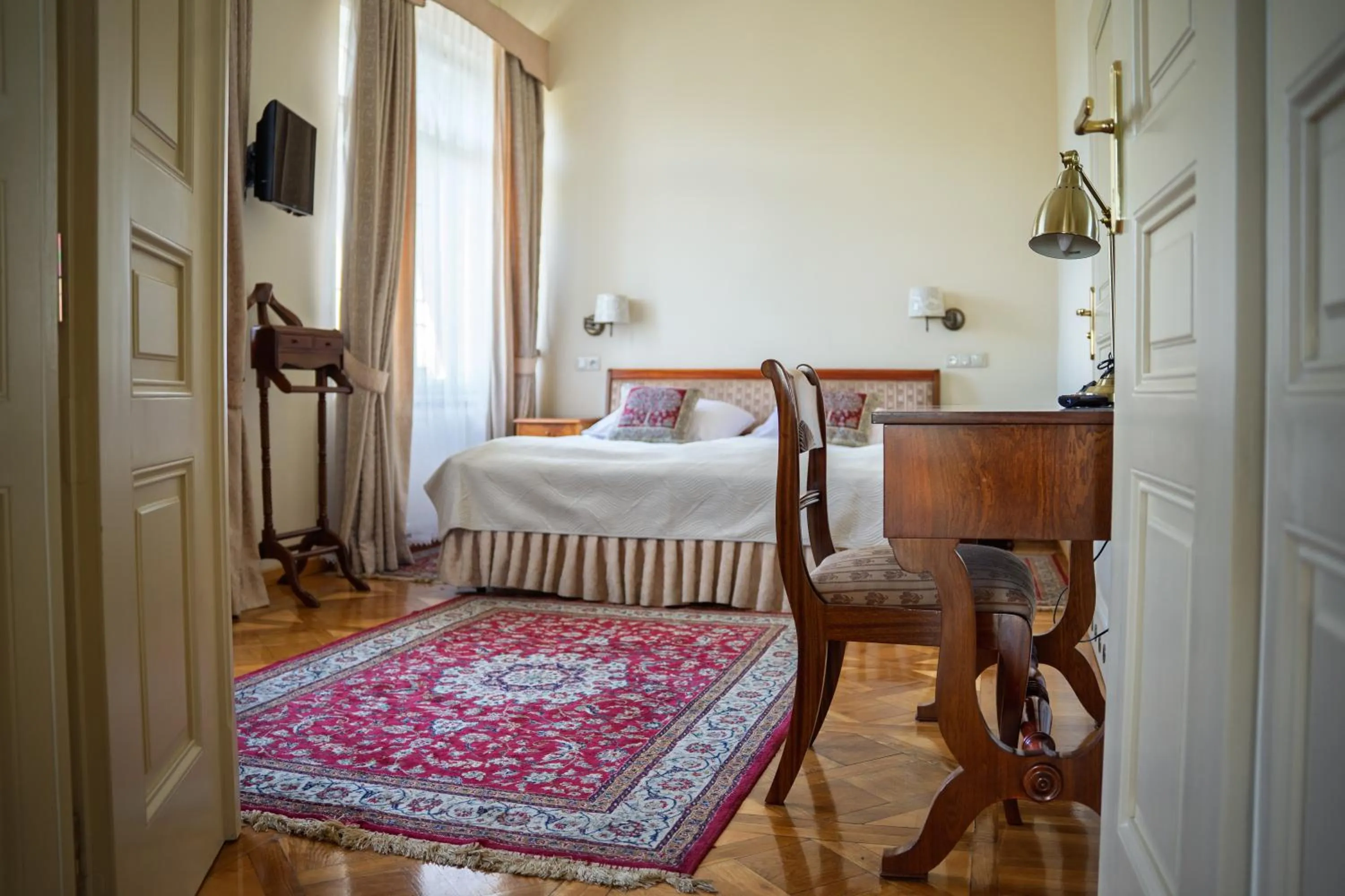 Photo of the whole room, Bed in Hotel Polonia