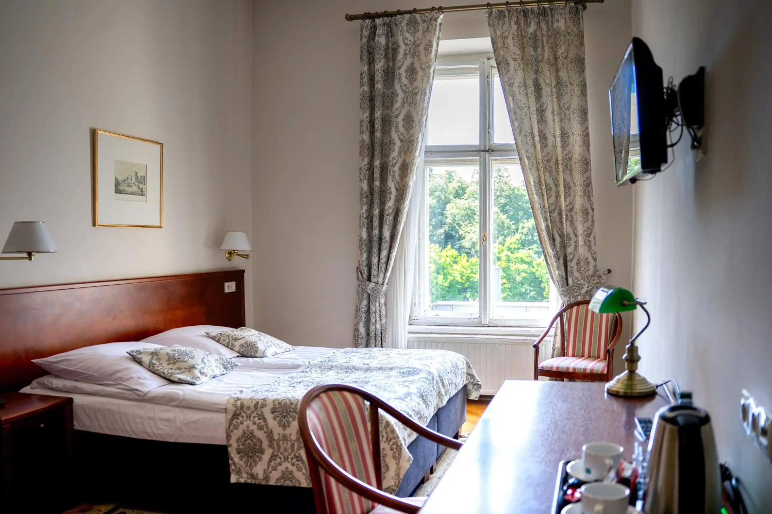 Double Room in Hotel Polonia Double Room in Hotel Polonia