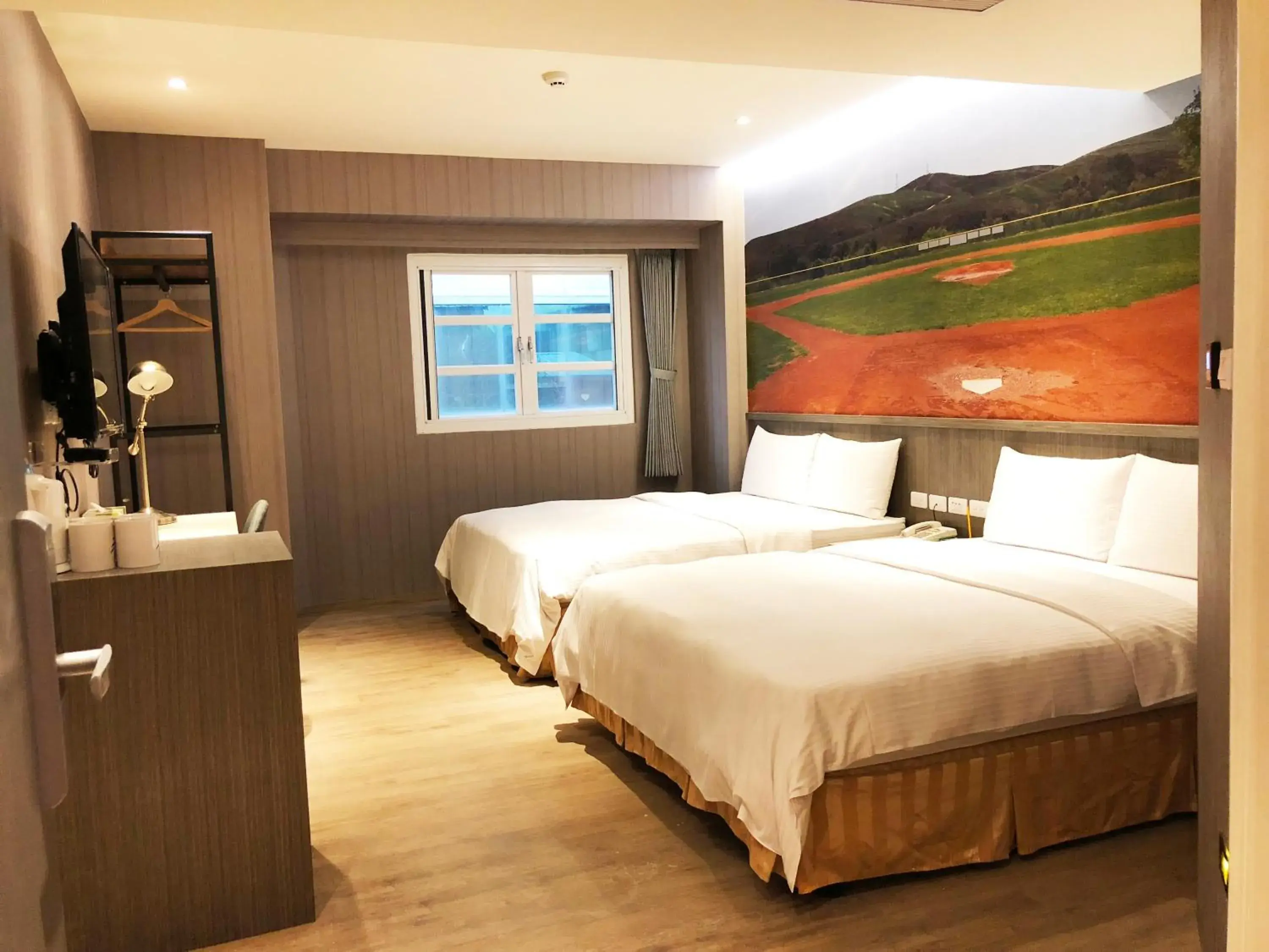 Photo of the whole room, Bed in La Hotel-Baseball Theme Hall Photo of the whole room, Bed in La Hotel-Baseball Theme Hall