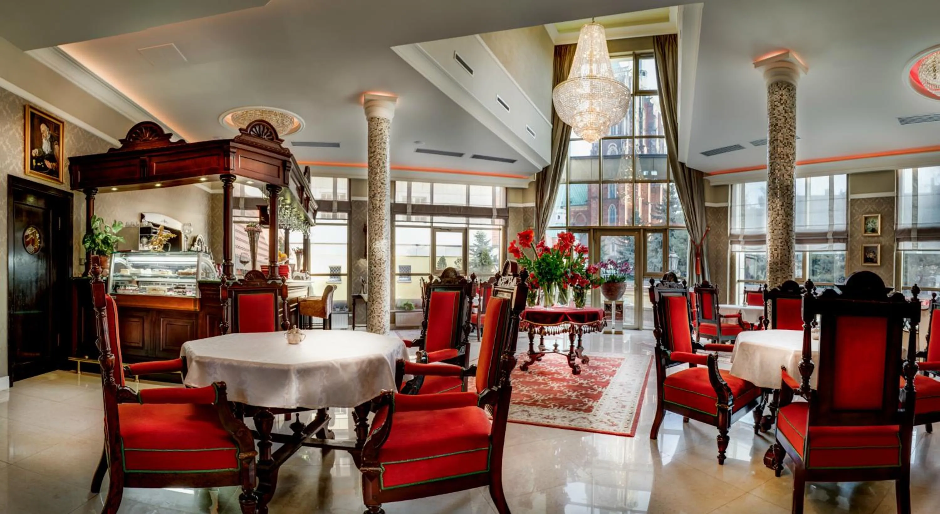 Restaurant/places to eat in Hotel im. Jana Pawła II