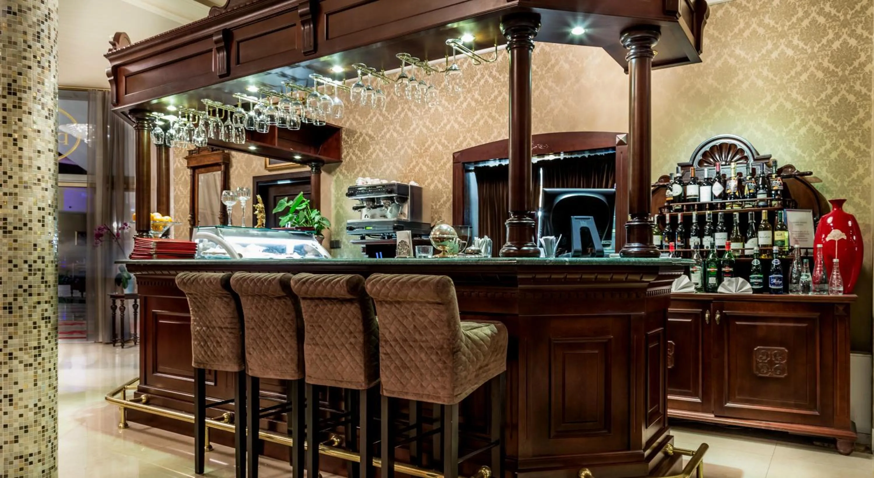 Restaurant/places to eat in Hotel im. Jana Pawła II