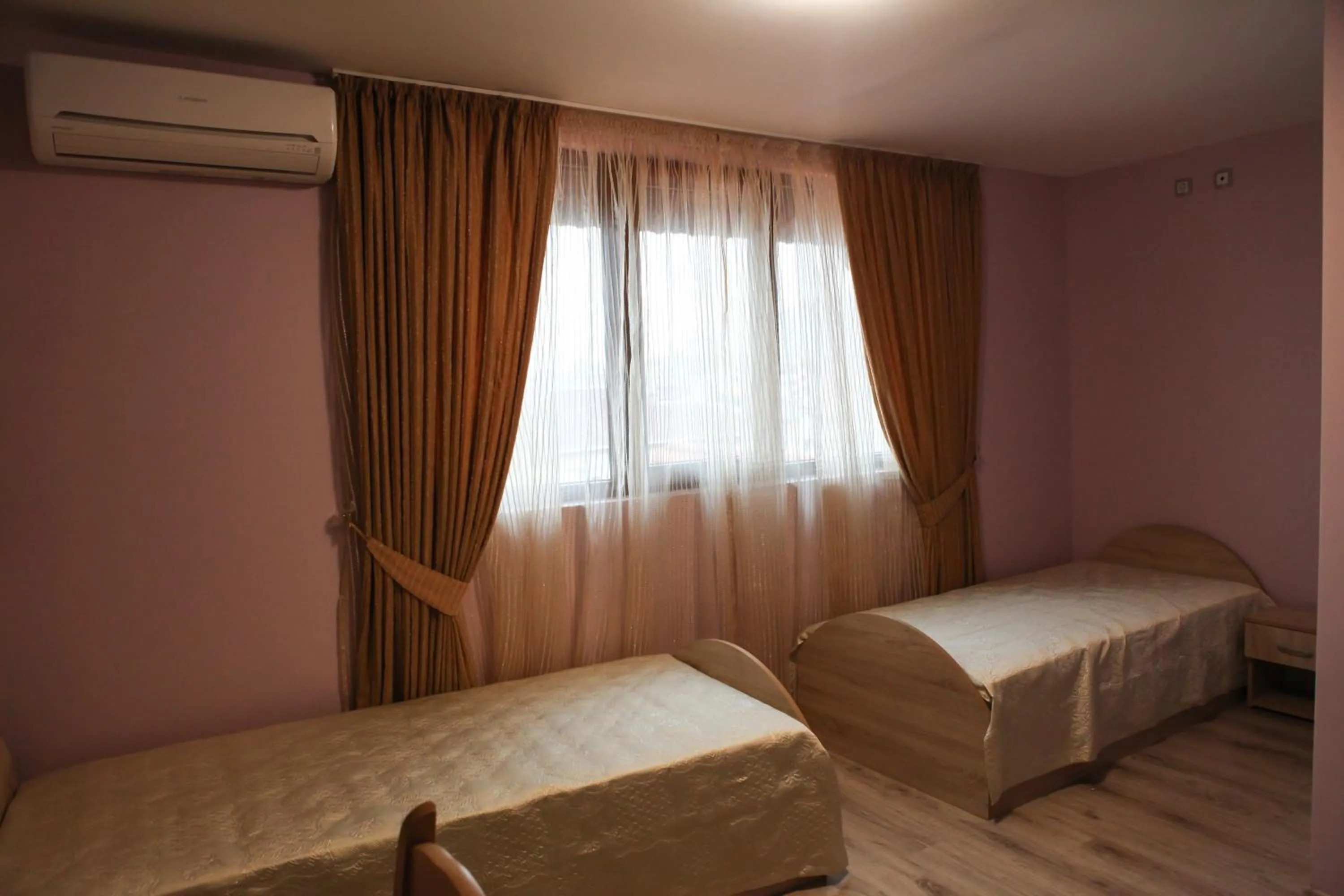 Bedroom, Bed in Meatsa Hotel