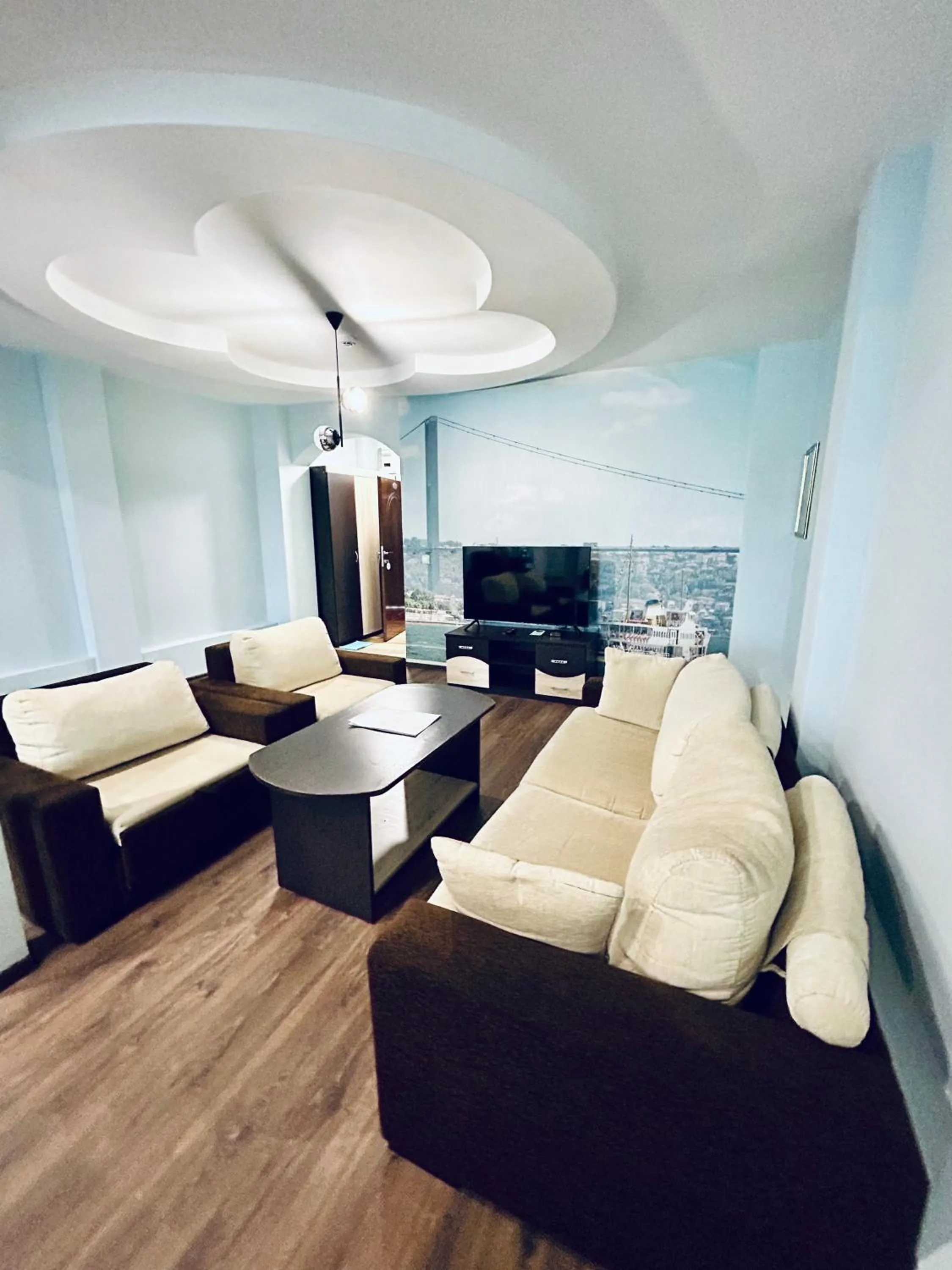 Photo of the whole room in Meatsa Hotel